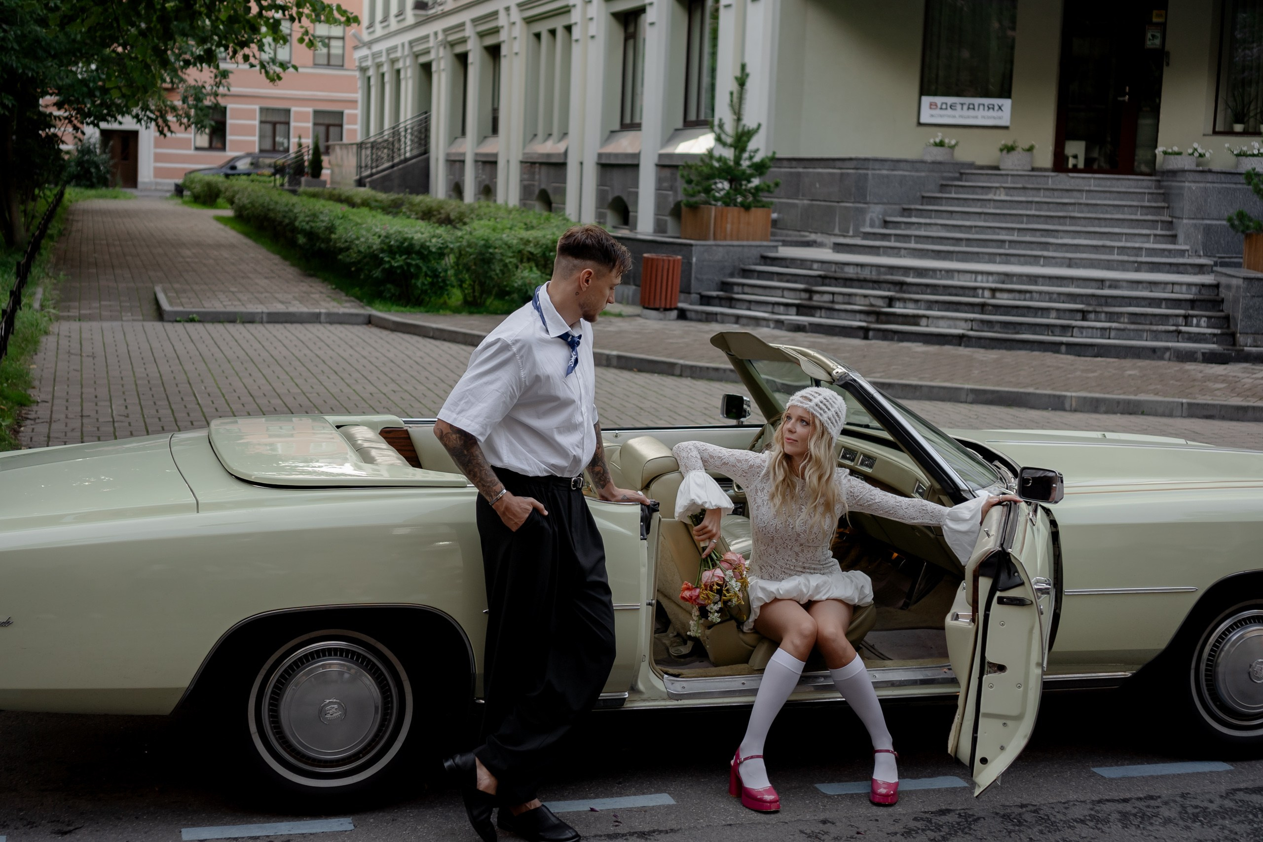СВАДЕБНАЯ СЬЕМКА С КАБРИОЛЕТОМ В САНТК-ПЕТЕРБУРГЕ НА ПЕТРОГРАДКЕ В ОТЕЛЕ ПАНОРАМИКА. Профессиональный фотограф, Санкт-Петербург — Виктория Богомолова