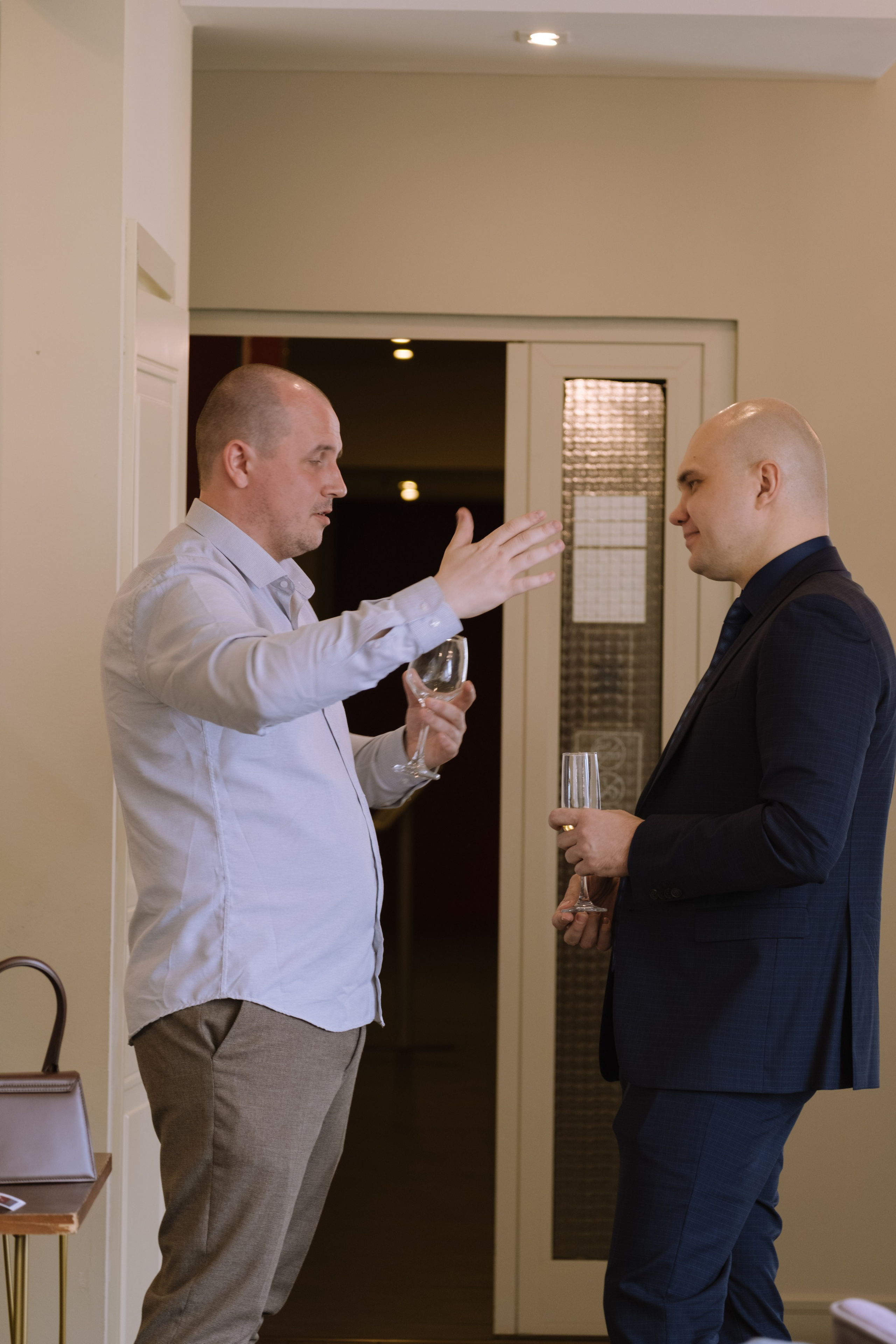 СВАДЕБНЫЙ БАНКЕТ НА ВЛАДИМИРСКОЙ В САНКТ-ПЕТЕРБУРГЕ (КАМЕРНАЯ СВАДЬБА). Профессиональный фотограф, Санкт-Петербург — Виктория Богомолова