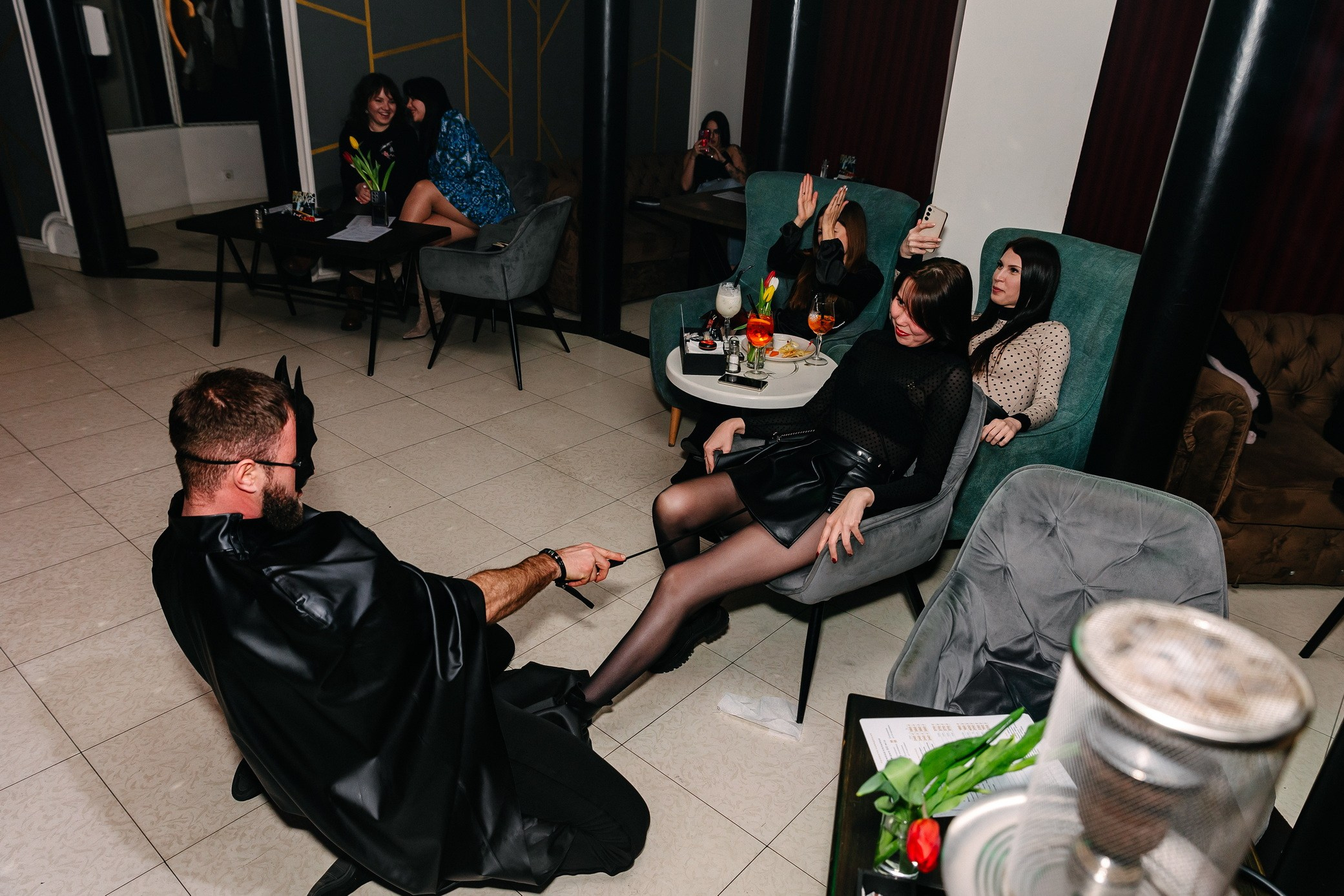 8 марта в лаунж-баре Major 2024. Свадебный, семейный и детский фотограф в Калининграде Елена Кравцова