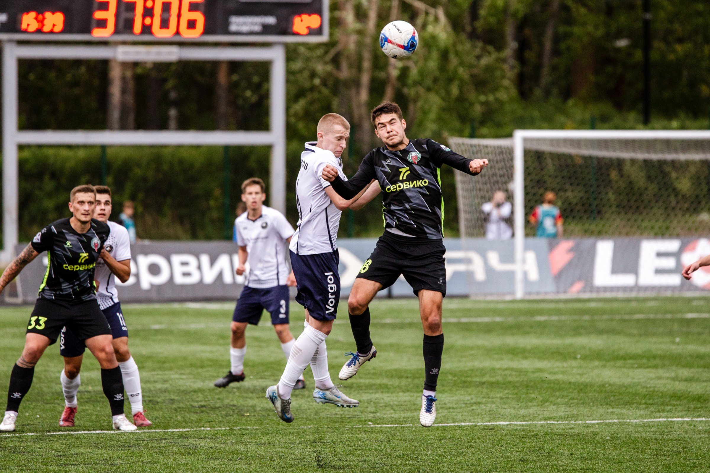 Первенство России по футболу LEON-Вторая лига Б | ФК Иркутск — Космос (Долгопрудный) | 14.09.25. Фотограф в Иркутске Евгения Айвазова