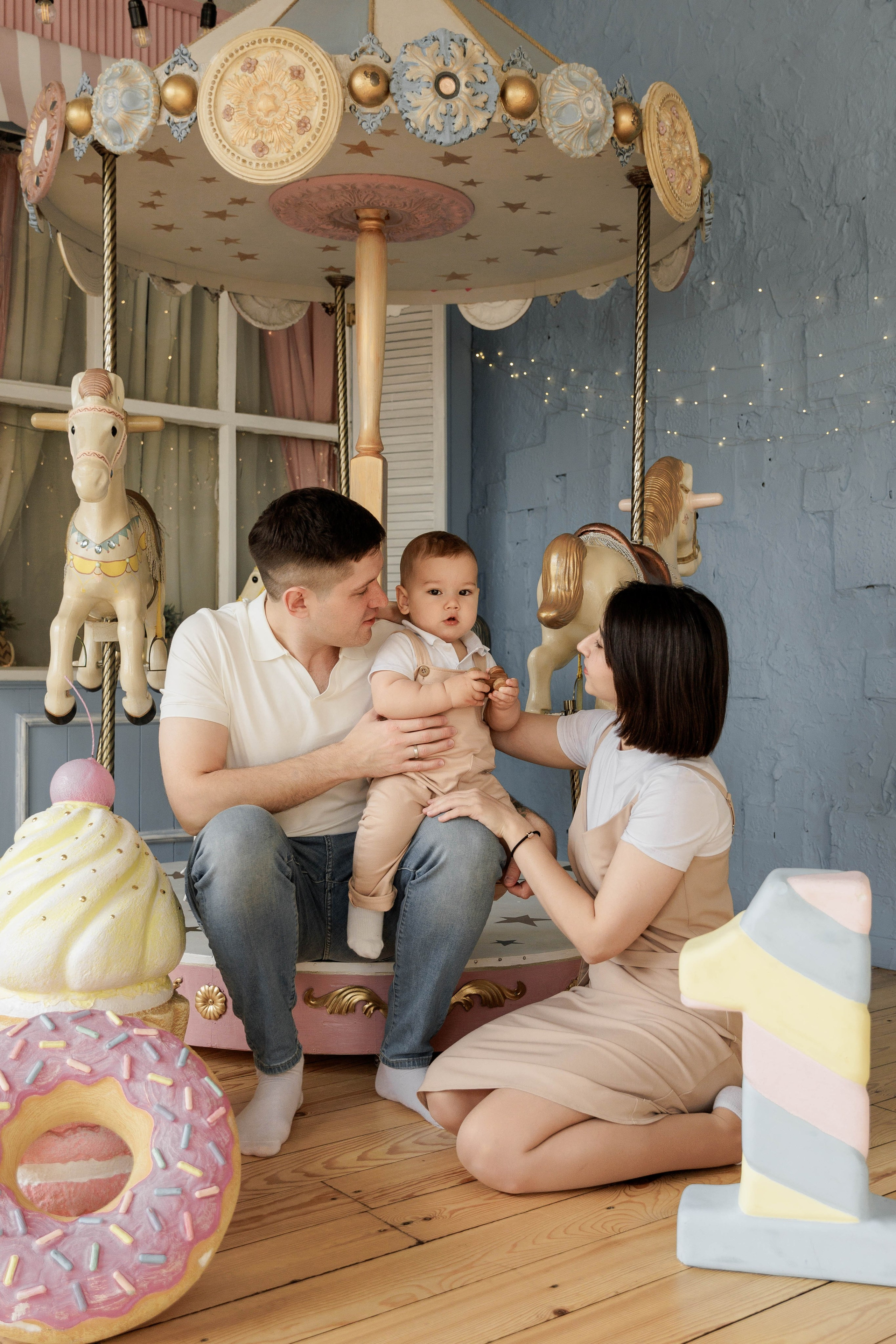 Годовасие в студии ЛайтРум. Семейный и детский фотограф в Екатеринбурге Светлана Гостюхина