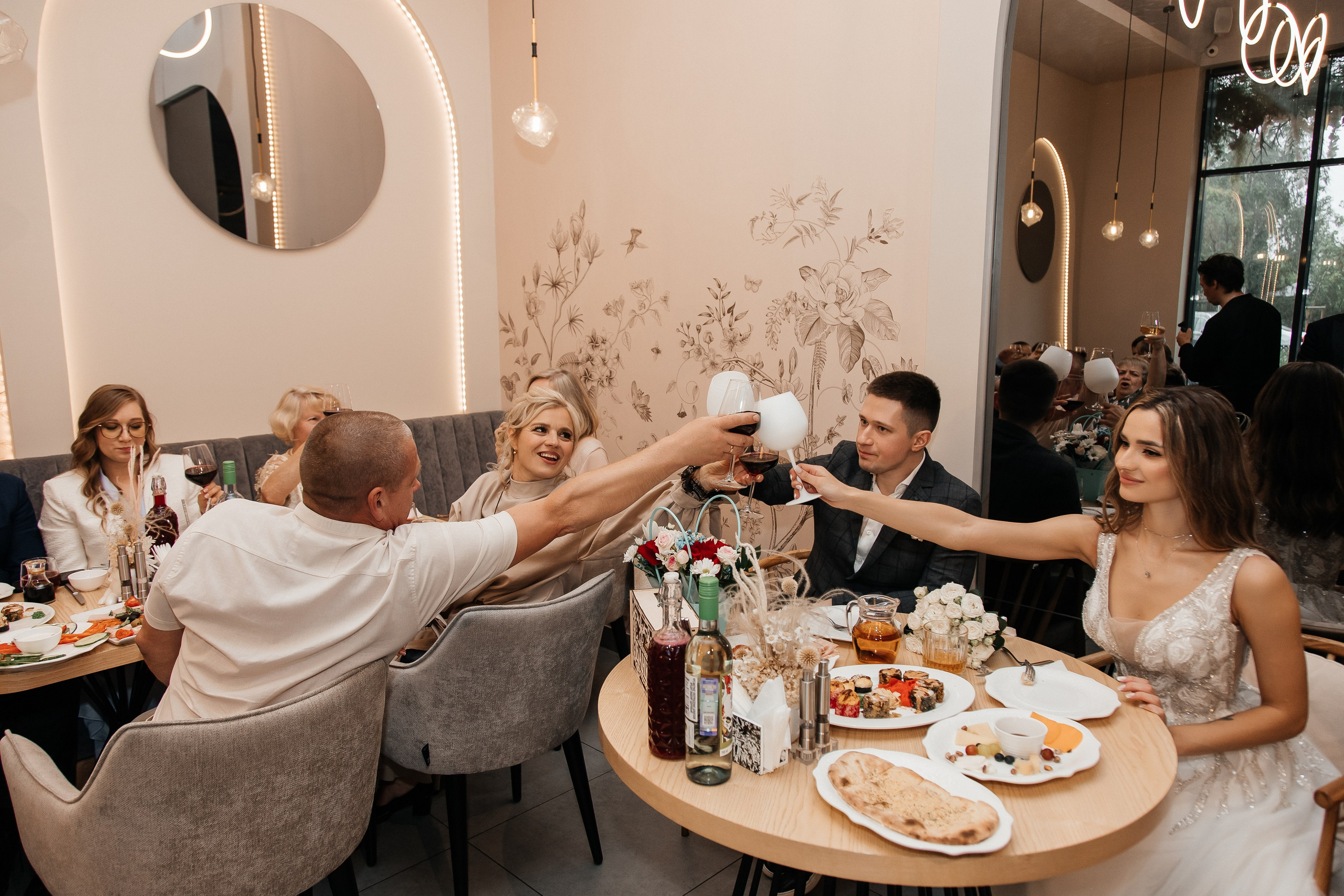 Иван и Марина/2024. Свадебный и семейный фотограф в Екатеринбурге