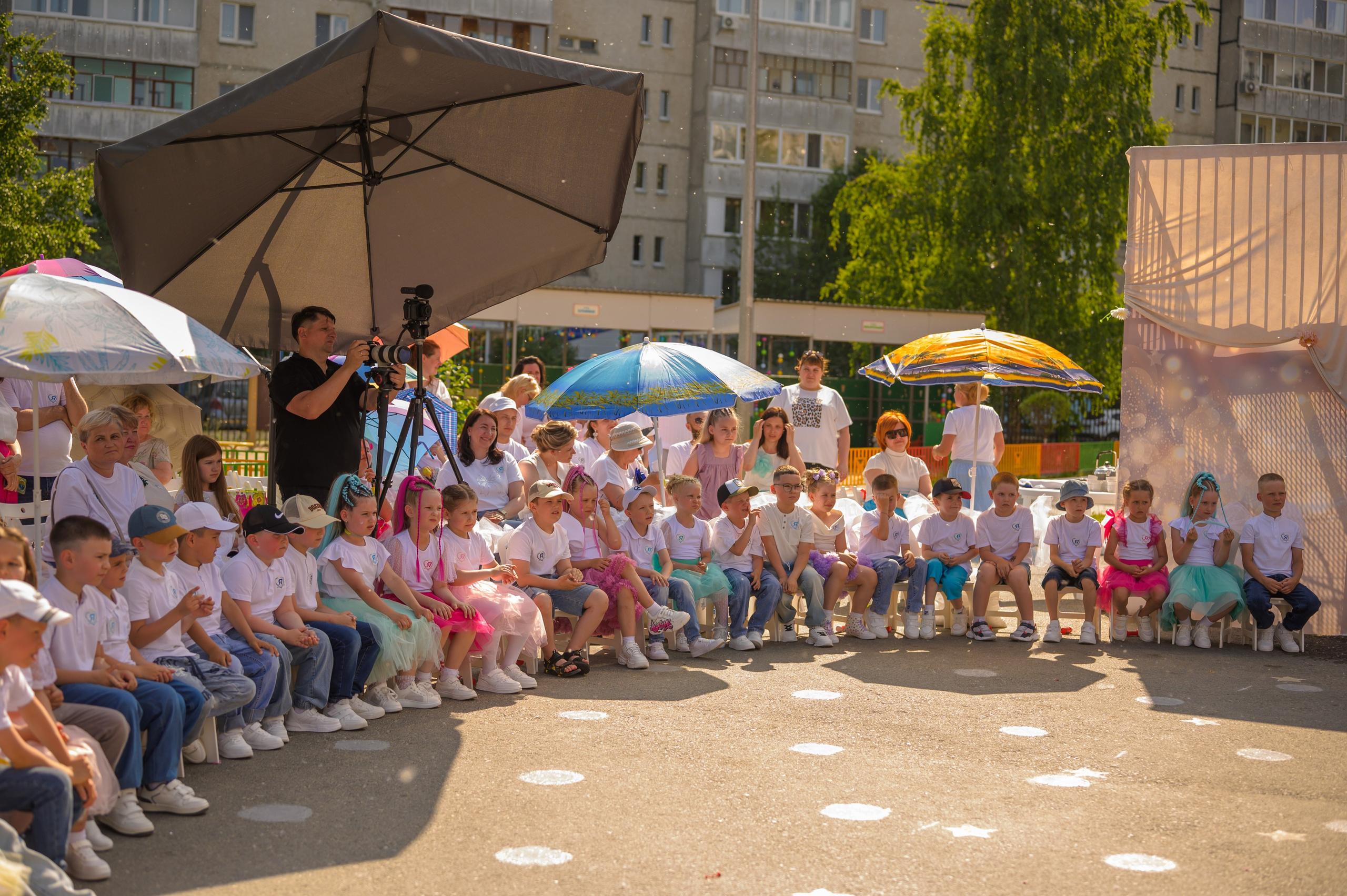 Репортаж выпускного группа «Фантазёры» 3 садик. Фотограф новорожденных, семейный детский в Тюмени Татьяна Морозова