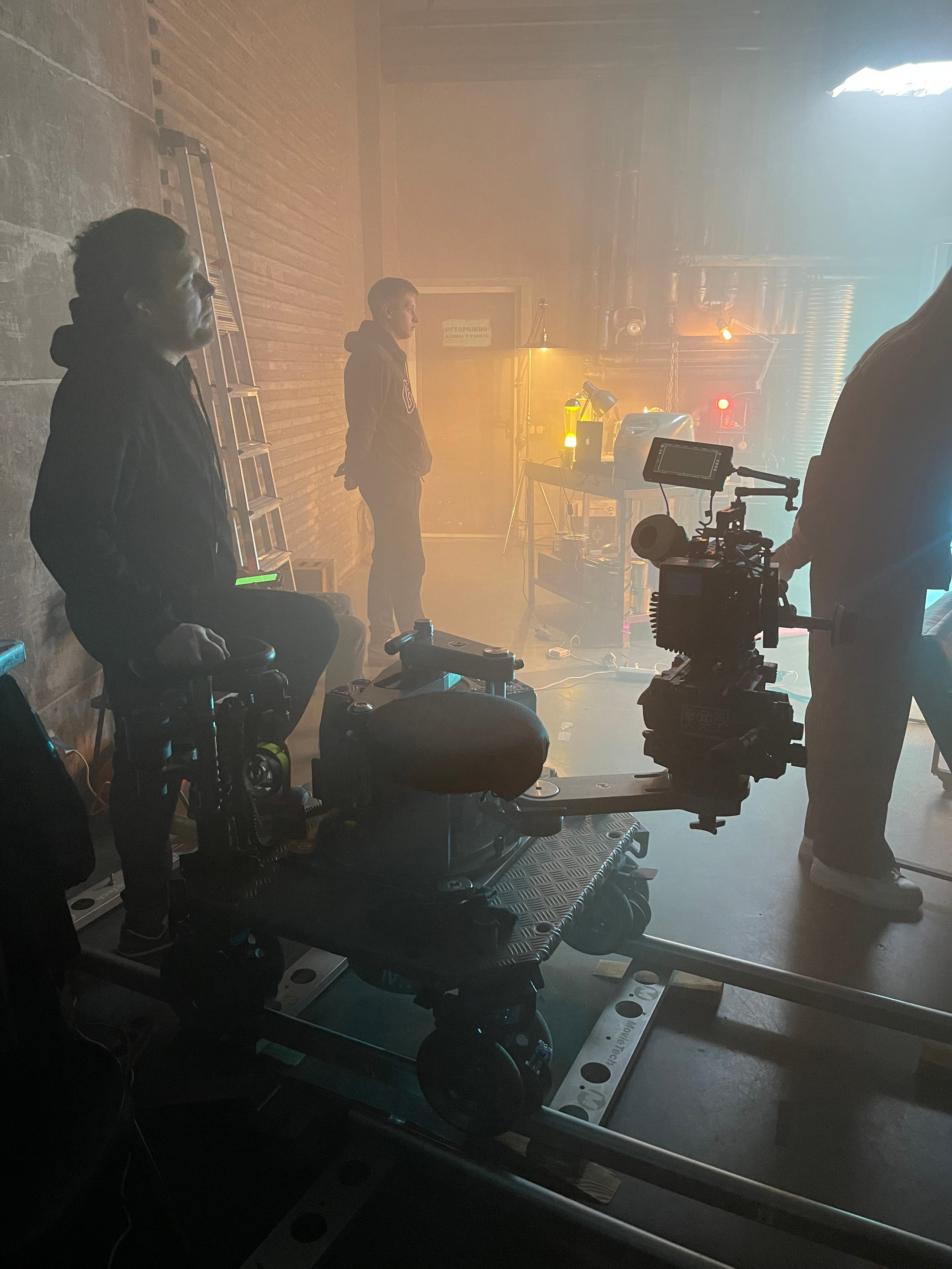 BACKSTAGE GALLERY. «MAK FLAME»