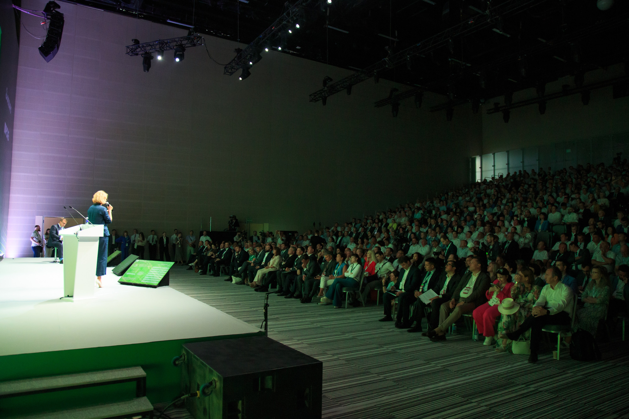 Репортажный фотограф. Репортажная фотосъёмка Минеральные Воды, Пятигорск, Кисловодск, Ставрополь. Репортажный и свадебный фотограф Пятигорск и КМВ