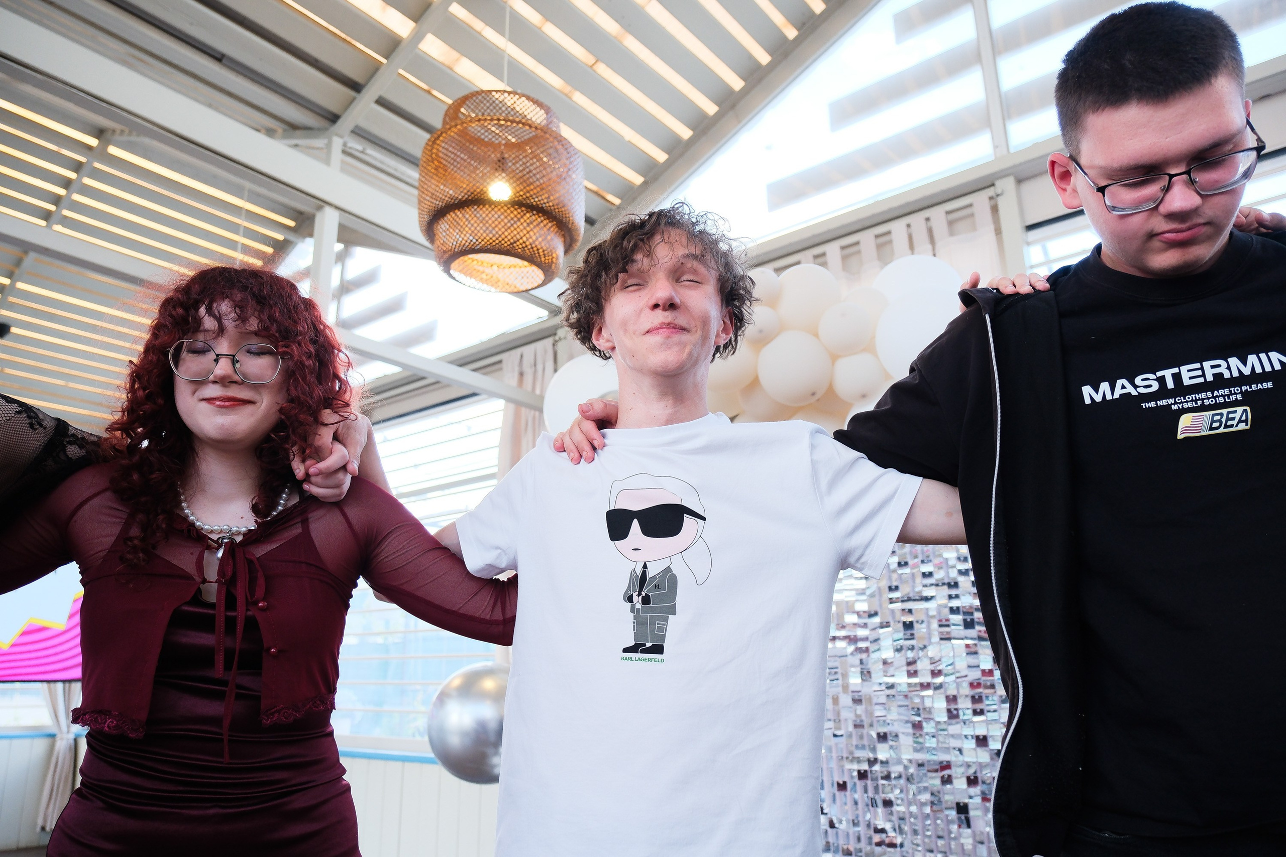 9 Класс Выпускной. Фотограф Анатолий Деникин