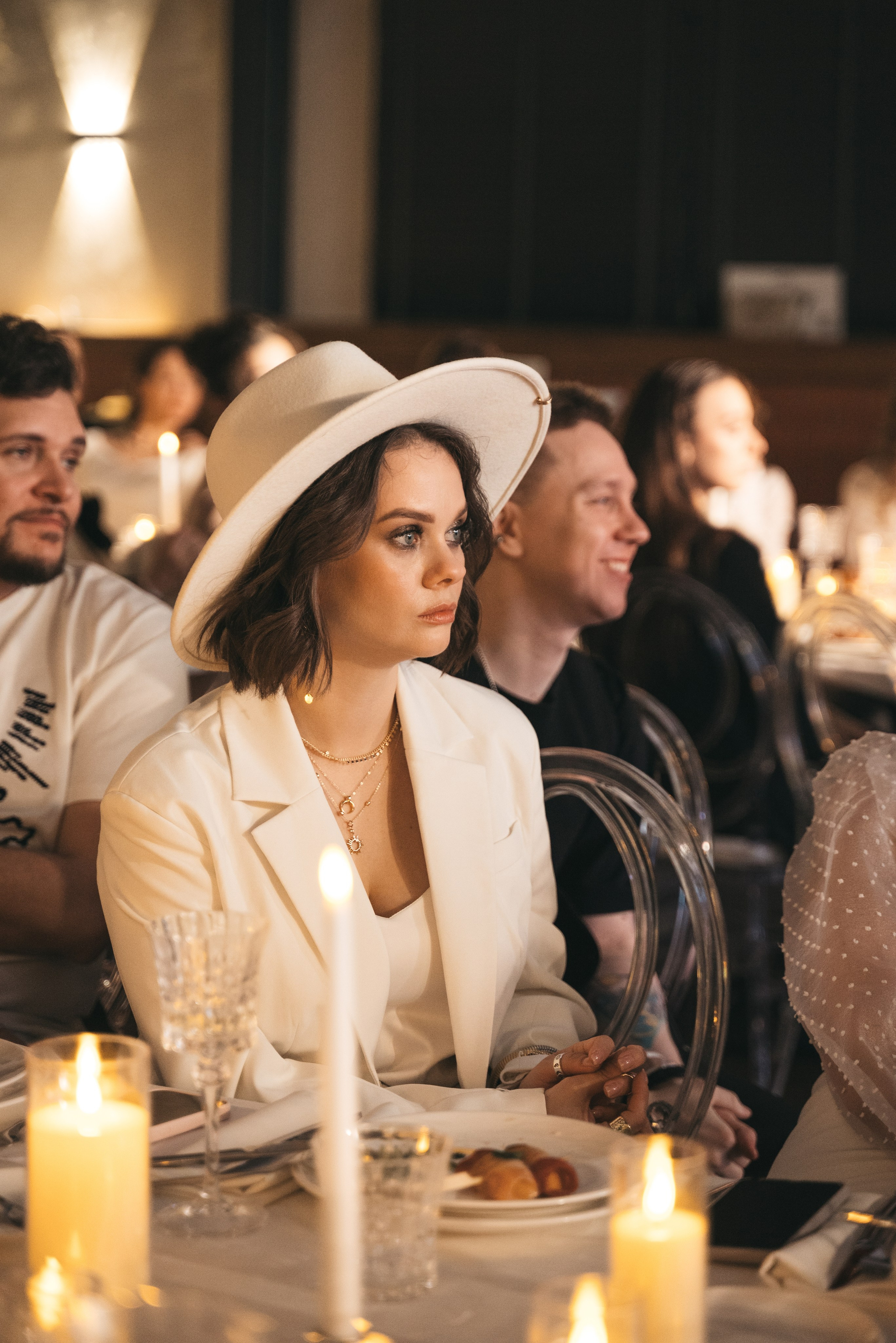 WhiteRoom Pre-wedding. Репортажный и свадебный фотограф в Сургуте