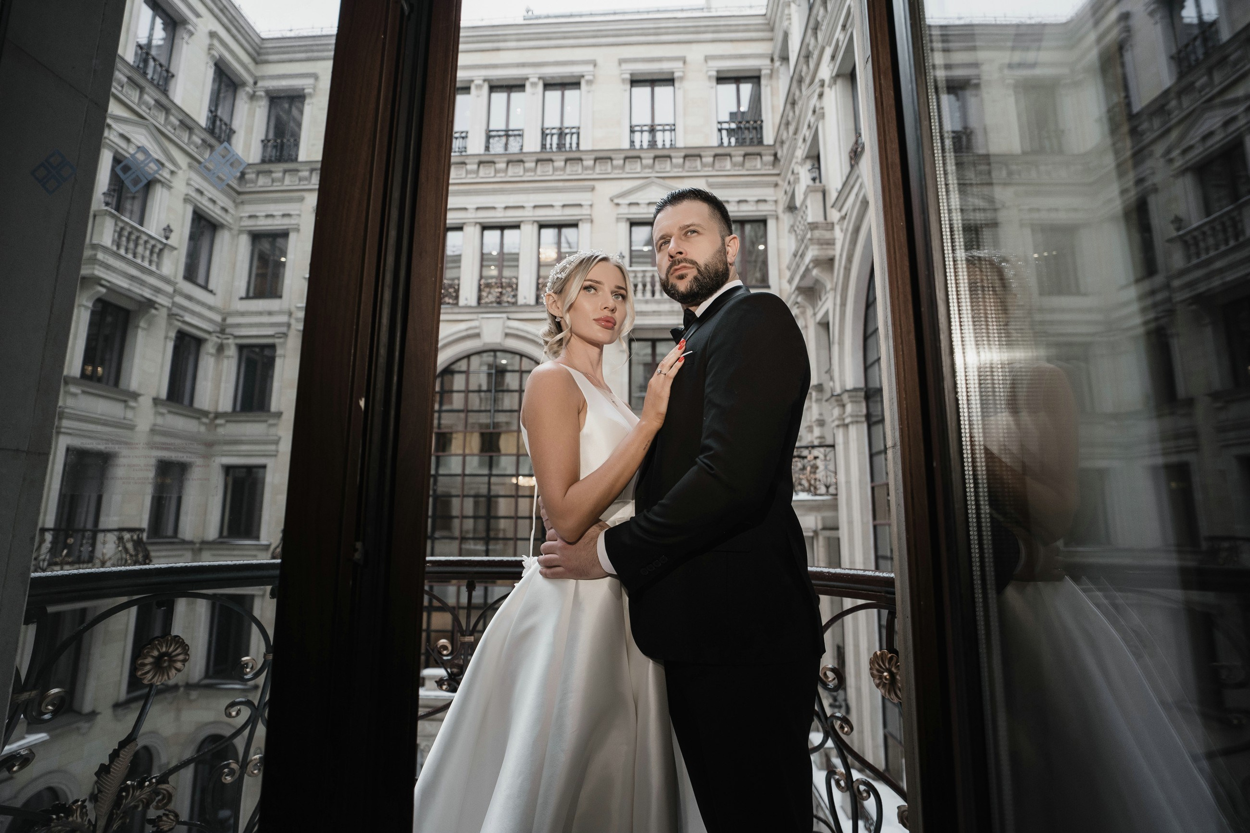 Свадебная фотосессия в отеле St. Regis Москва Никольская. Свадебный и семейный фотограф в Москве Светлана Зоткина