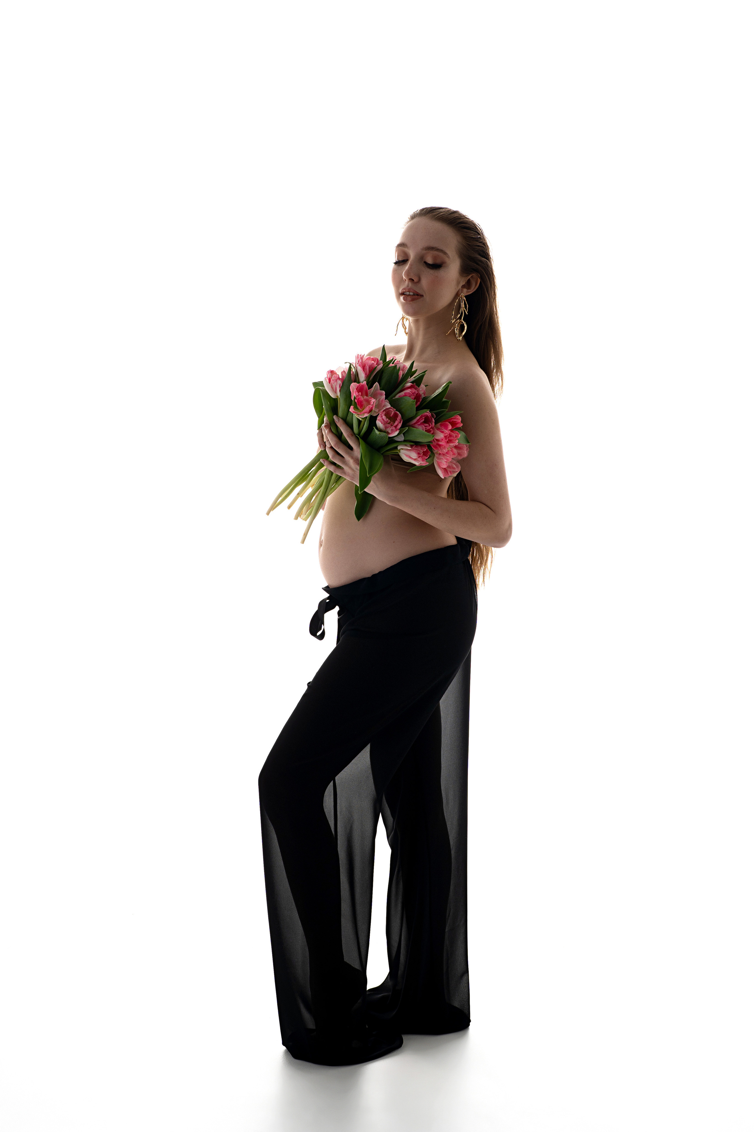 Беременность. Студийная съёмка. Фотограф беременности в Омске Татьяна Медведева