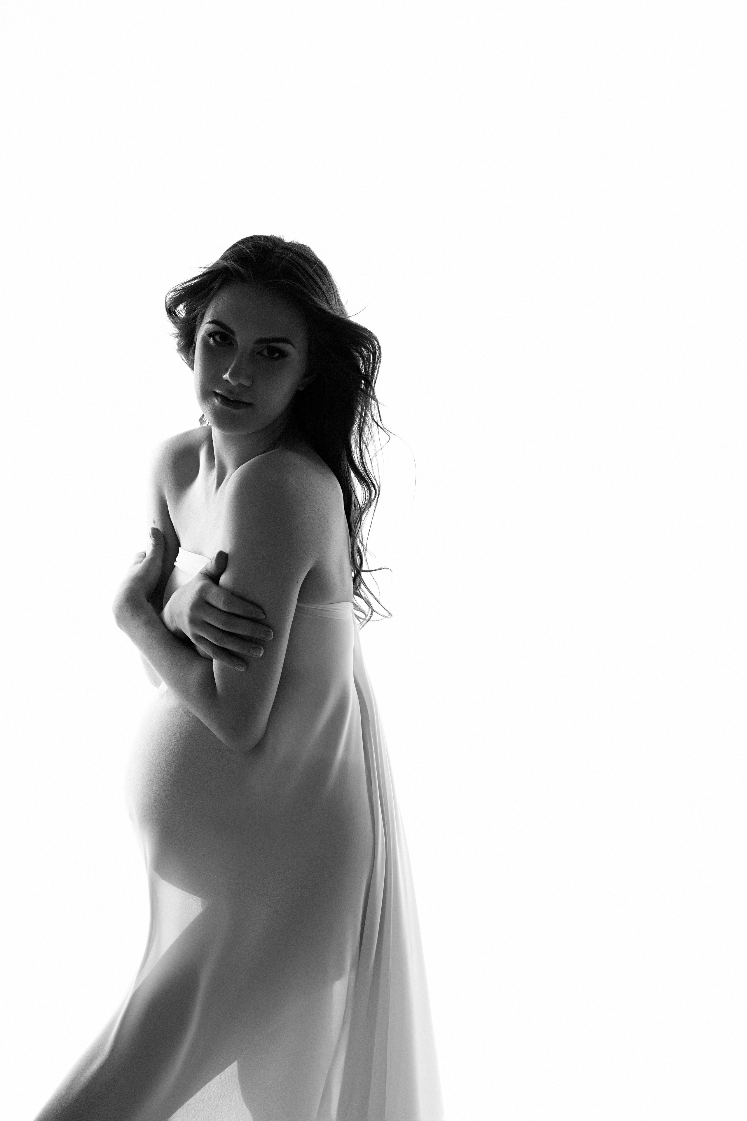 Беременность. Студийная съёмка. Фотограф беременности в Омске Татьяна Медведева