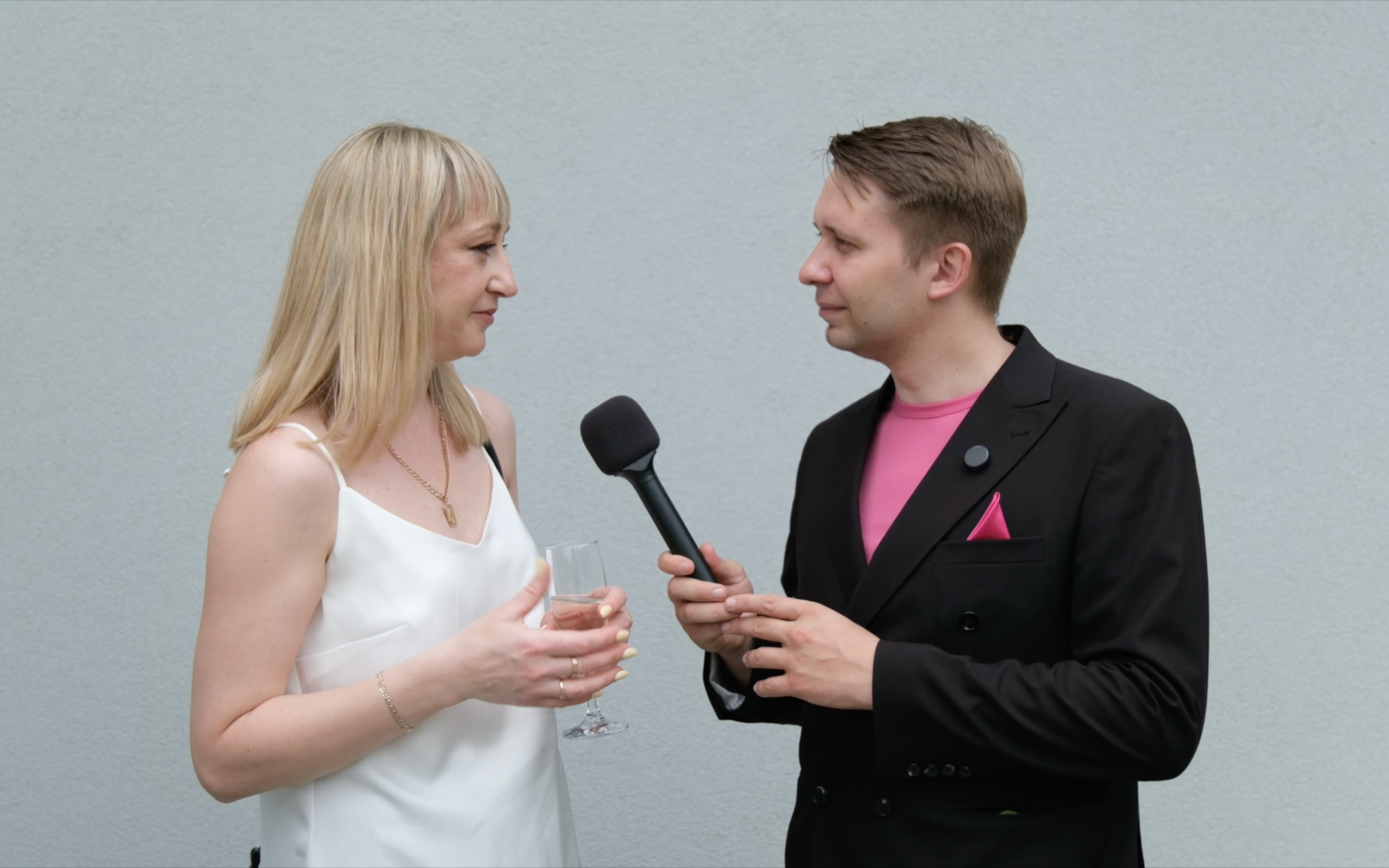 Свадебное SDE интервью в Софи. Репортажный видеограф Илья Сухоносиик