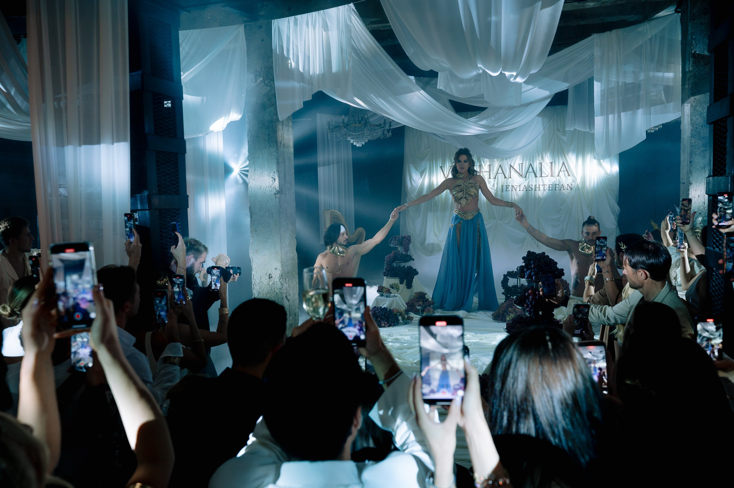 Vakhanalia x Jeniashtefan x LV event. Фотограф Вито Бурмасов | Москва