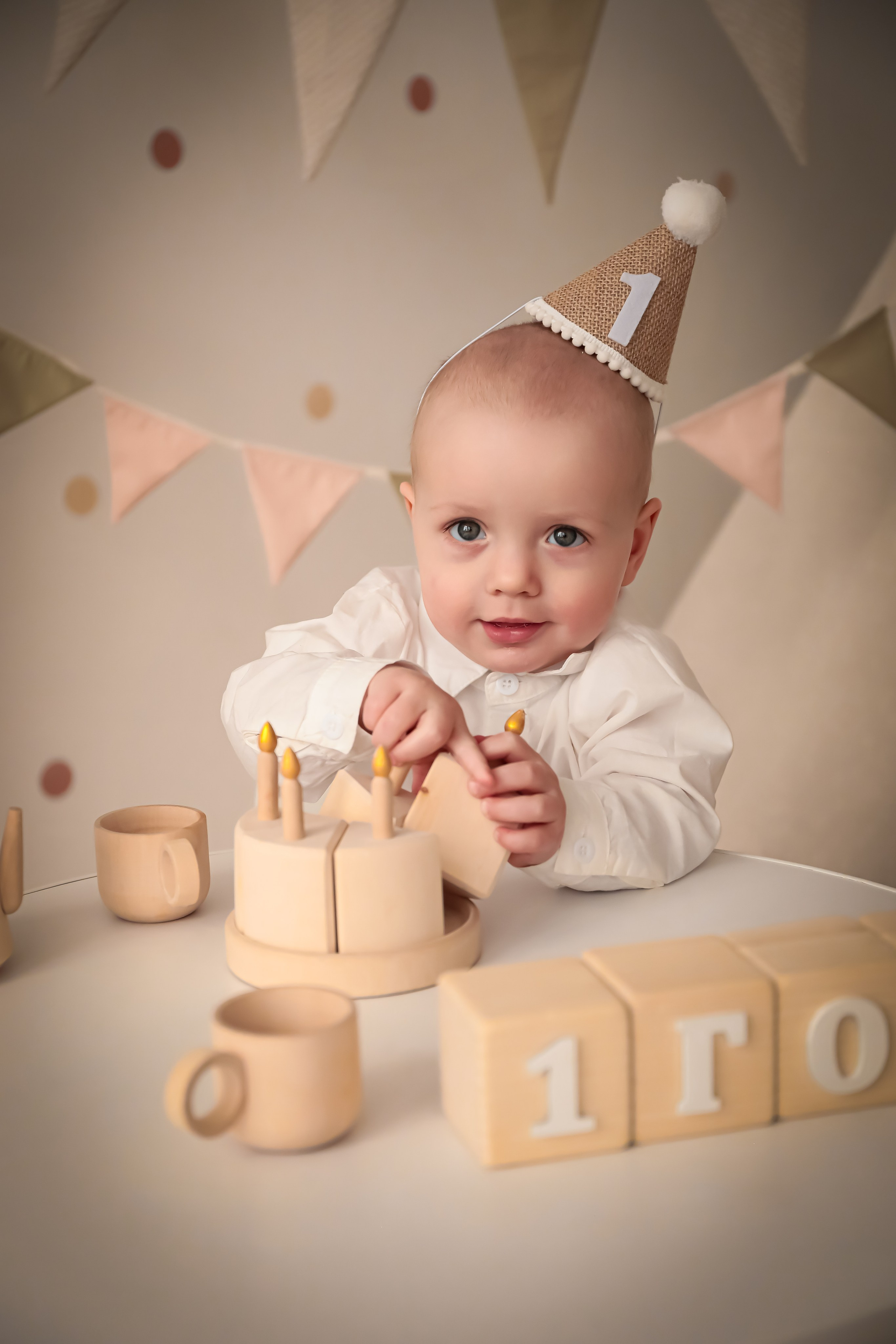 1 годик Артема. Фотограф г. Хабаровск. Семейные и индивидуальные съёмки