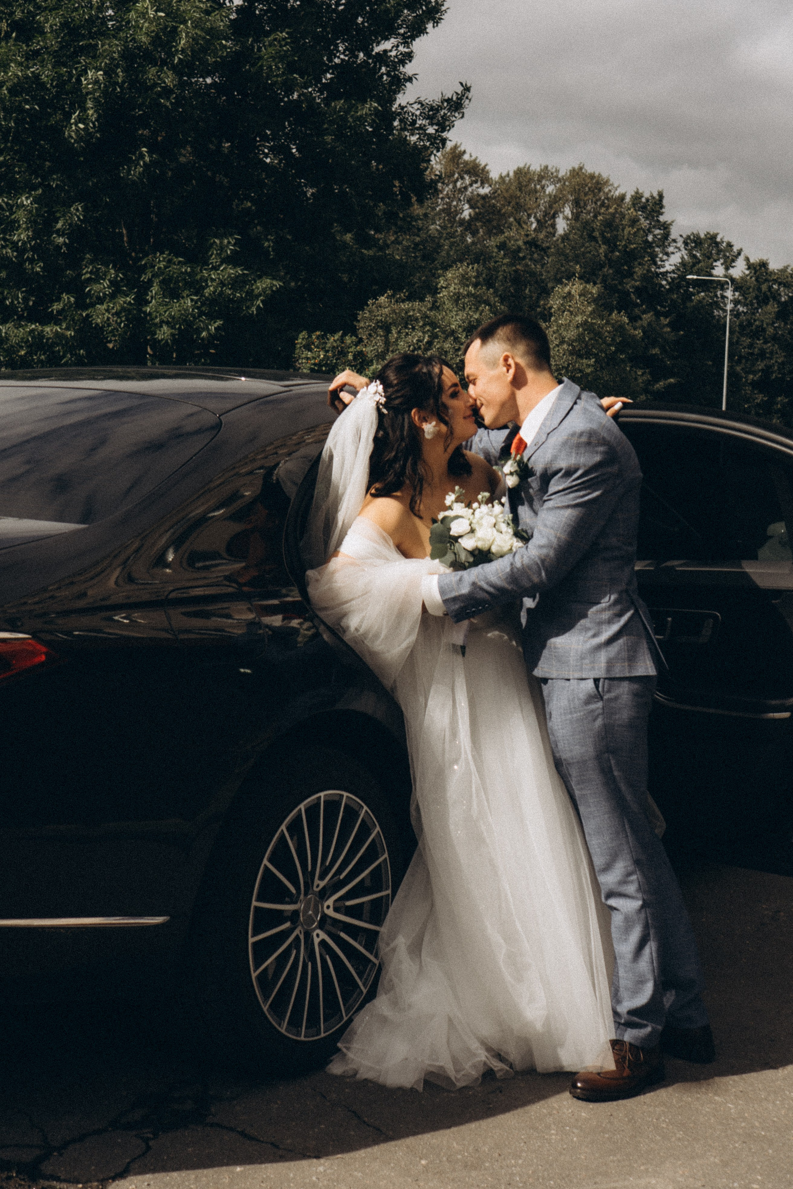 СВАДЕБНАЯ ПРОГУЛКА РЕСТОРАН МЫ ЖЕ НА ТЫ И ФОТОСЕССИИЯ С АВТОМОБИЛЕМ. Профессиональный фотограф, Санкт-Петербург — Виктория Богомолова