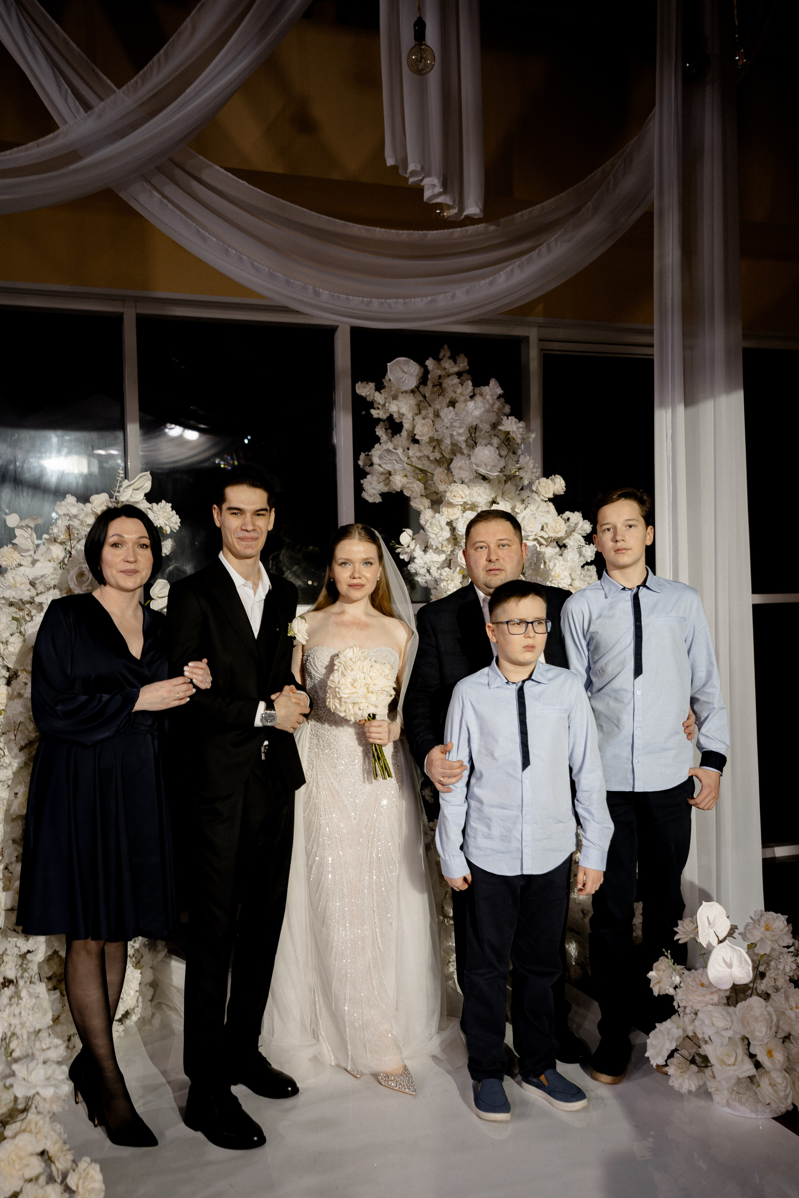СВАДЕБНАЯ СЬЕМКА СБОРОВ В ОТЕЛЕ И ВЫЕЗД НА ЦЕРЕМОНИЮ (СНЯТО В СИБИРЕ В НИЖНЕВАРТОВСКЕ). Профессиональный фотограф, Санкт-Петербург — Виктория Богомолова