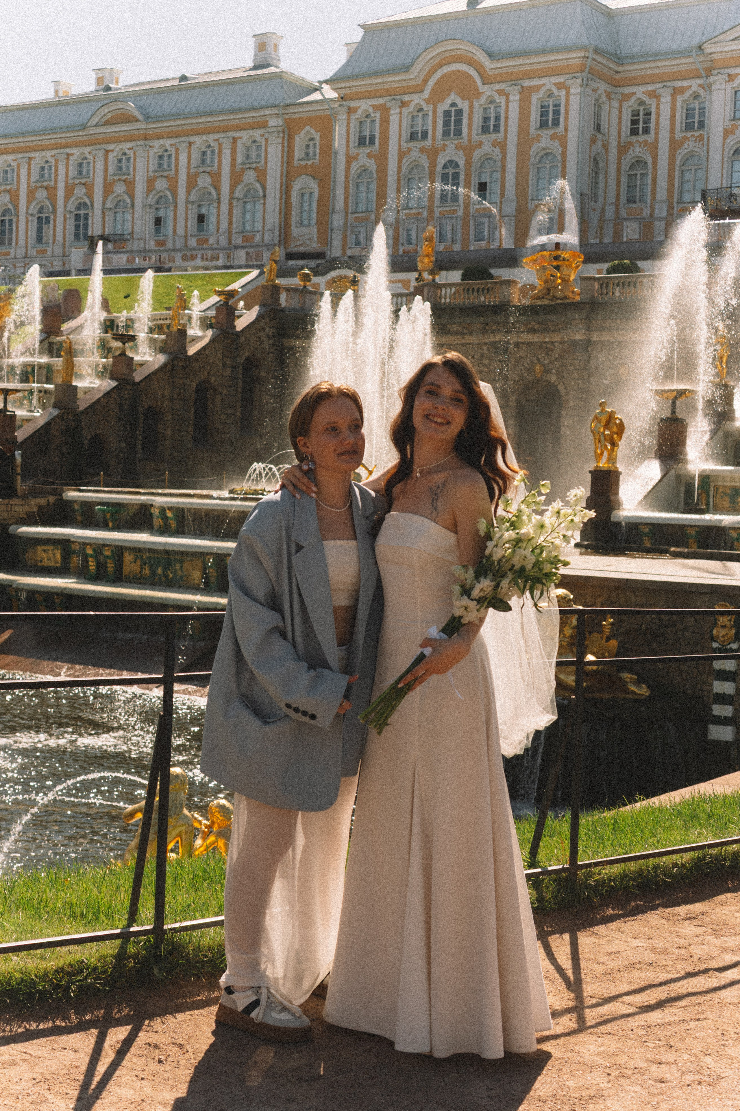 СВАДЕБНАЯ СЬЕМКА В ПЕТЕРГОФЕ И СЬЕМКА РЕПОРТАЖА В ЗАГСЕ ПЕТЕРГОФА. Профессиональный фотограф, Санкт-Петербург — Виктория Богомолова