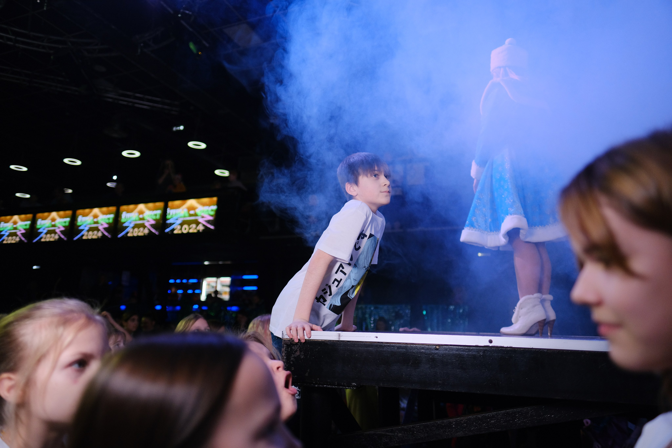 ЁлкаФест в М33 27 декабря 2023 года. Свадебный и репортажной фотограф Денис Ожигин в Краснодаре и Краснодарском крае