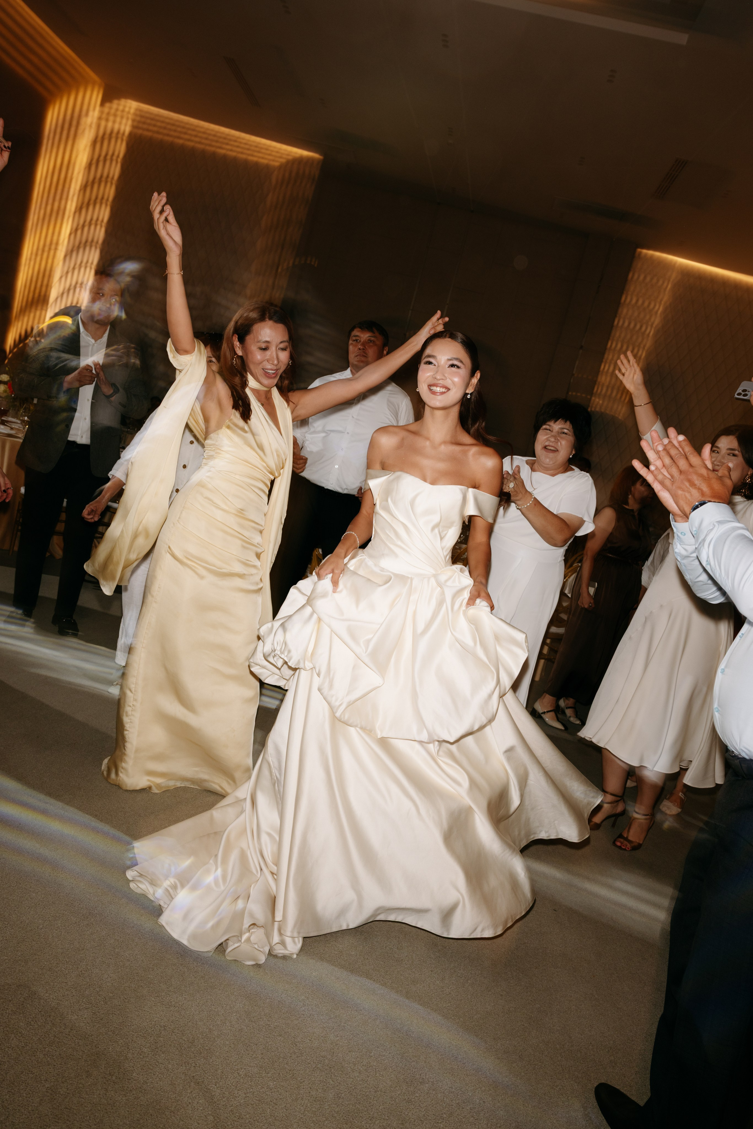 Tomi Uzatu. Batr Kanatkali