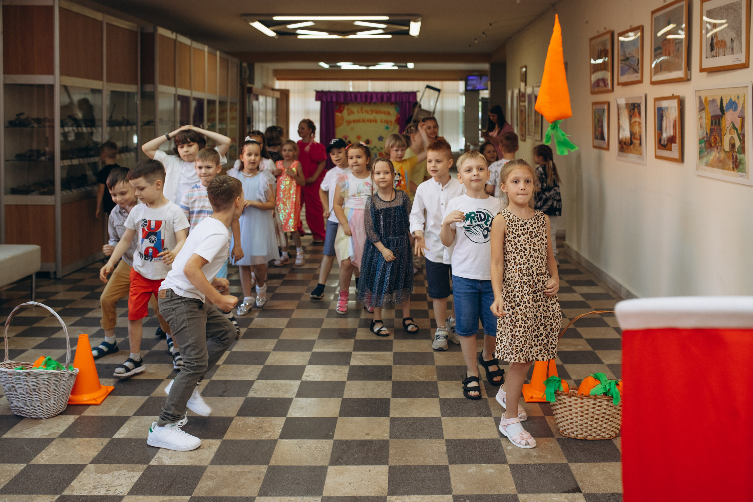 Выпускной в КЦ Рублёво. Фотограф Людмила Оюн