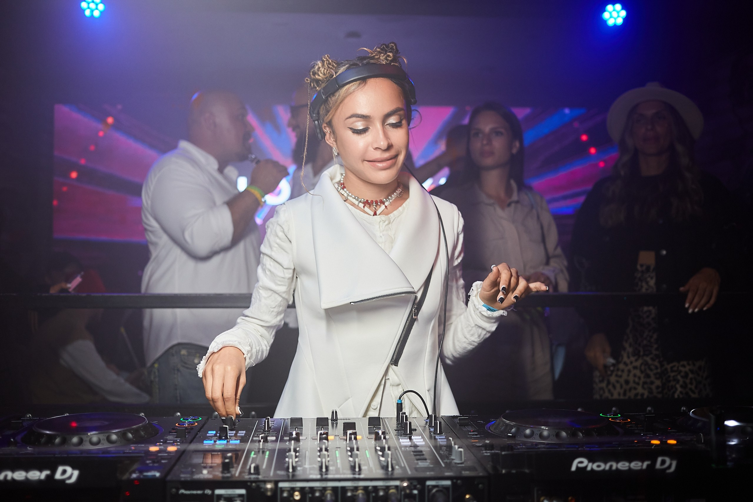 МИКС afterparty. Фотограф и Видеограф в Москве. Олег Корушев