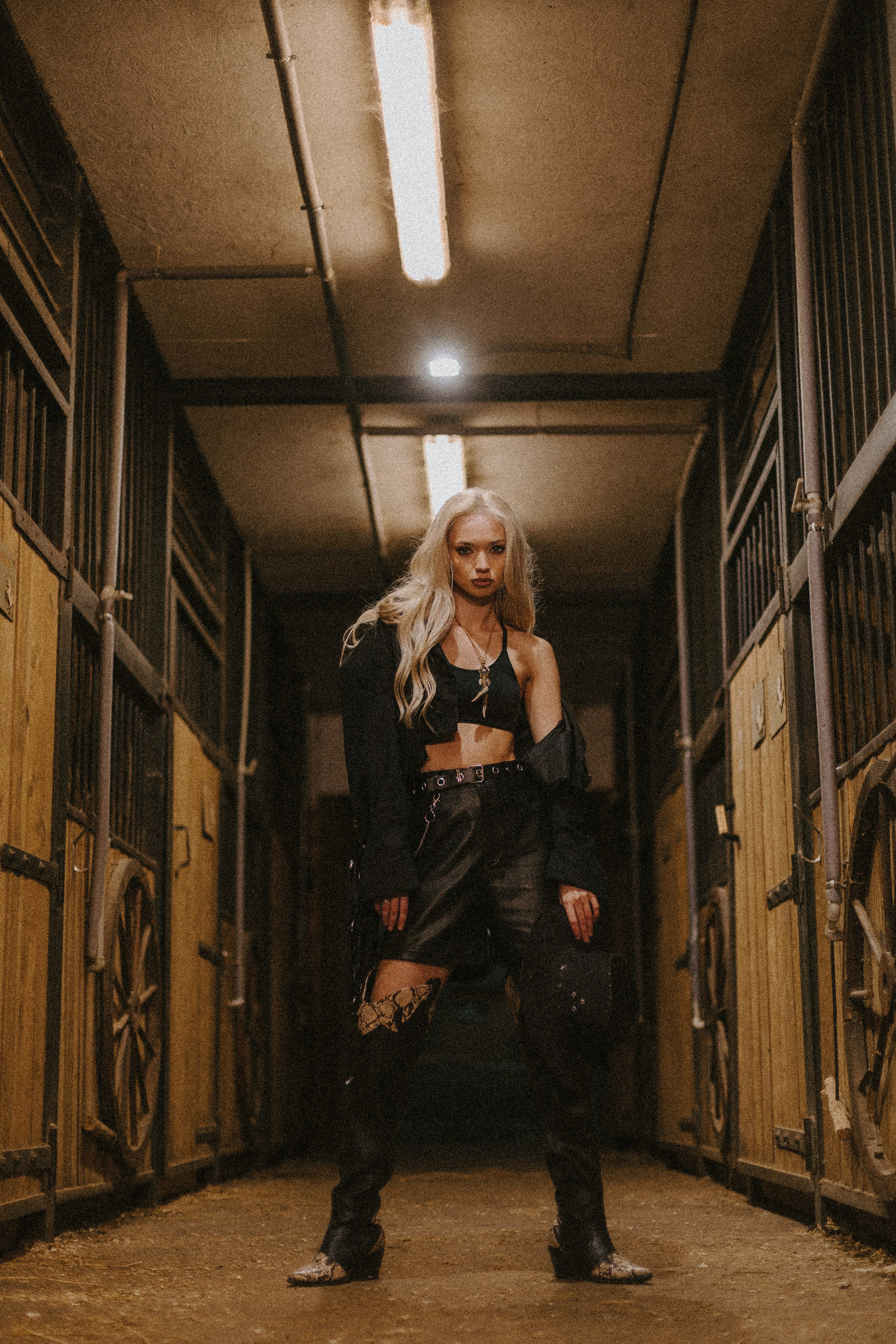 Надя «Вестерн». Павел Померанцев