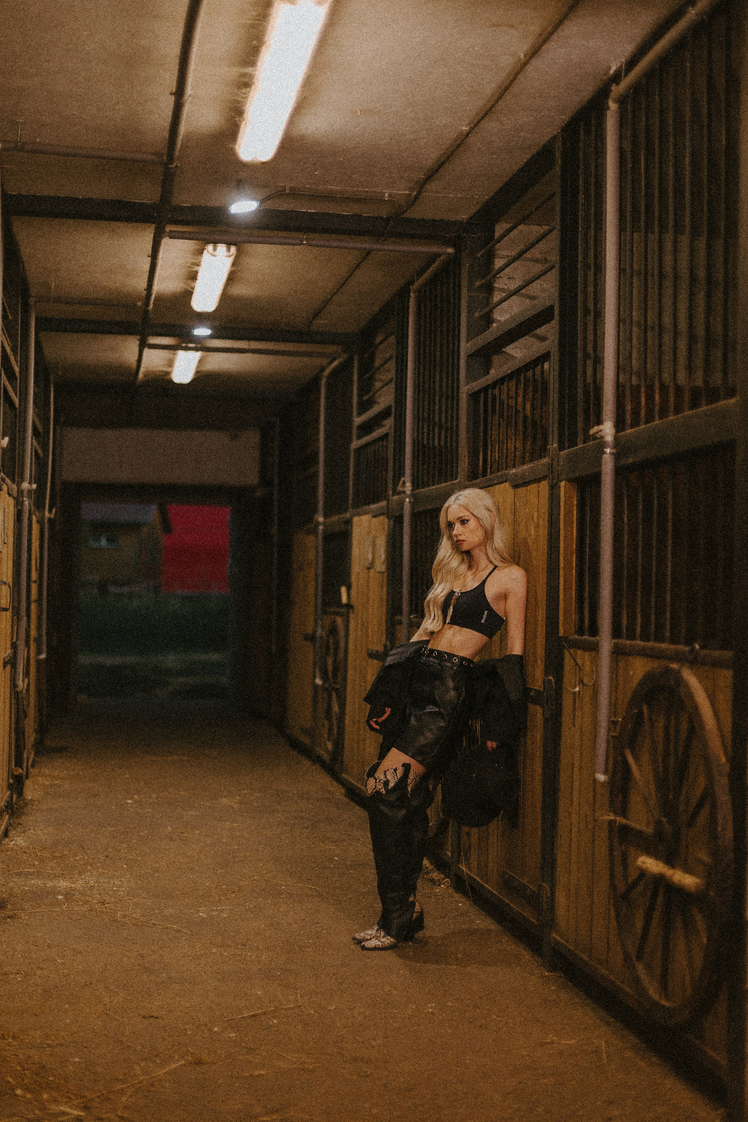 Надя «Вестерн». Павел Померанцев