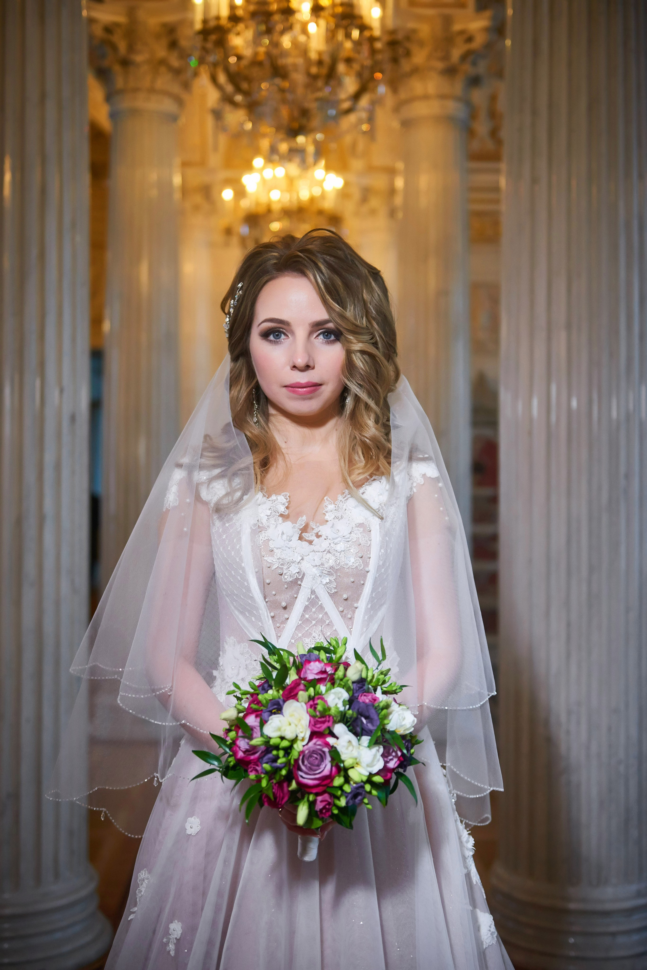 Елена и Иван (зимняя свадебная прогулка у Михайловского замка и фотосессия в Эрмитаже). Портретный, семейный и свадебный фотограф в Санкт-Петербурге и в Пушкине Ширяев Денис