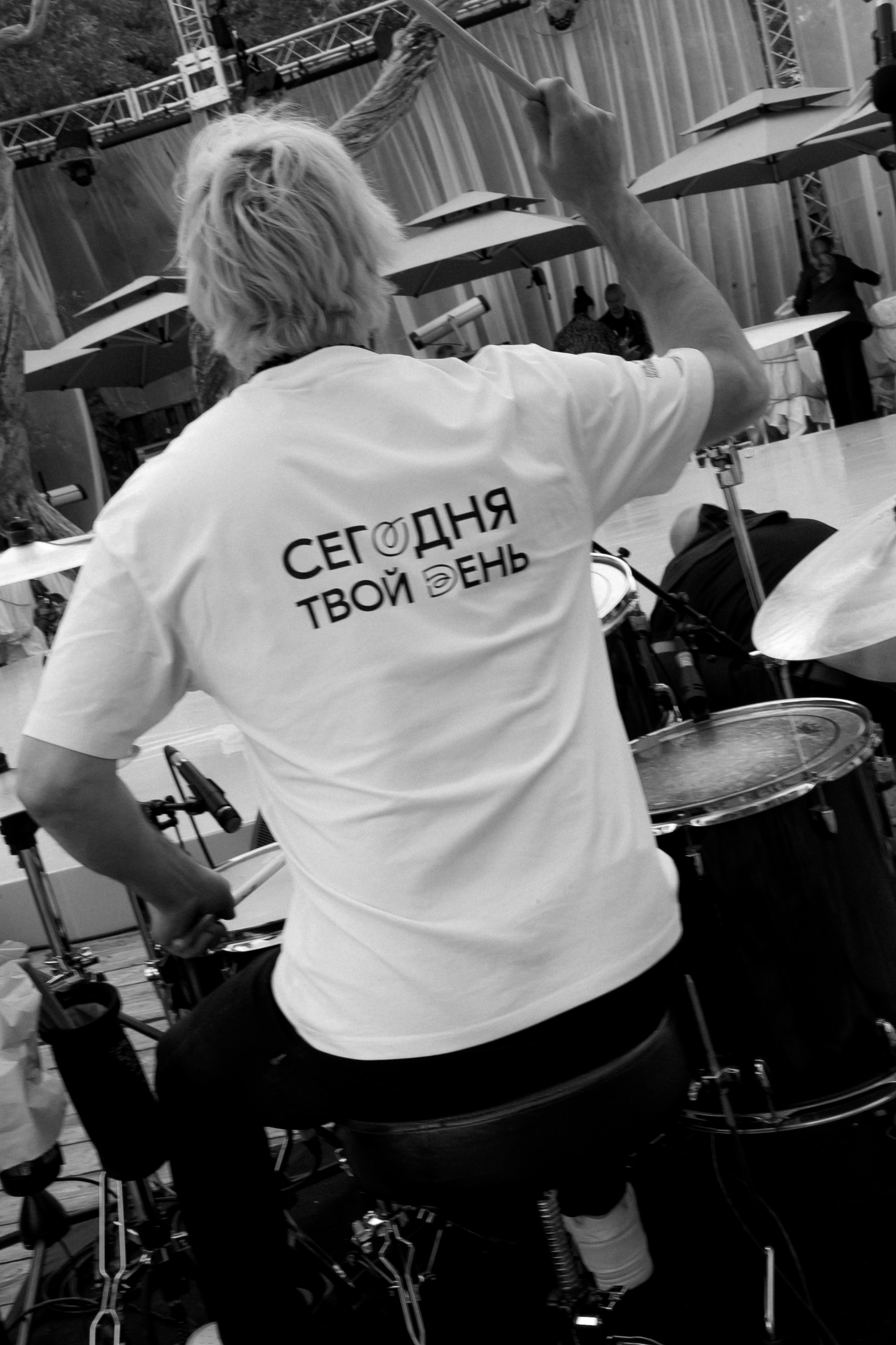 Майский Дождь. Полный день (сокращено). Семейный и портретный фотограф в Саратове Сахарова Маша