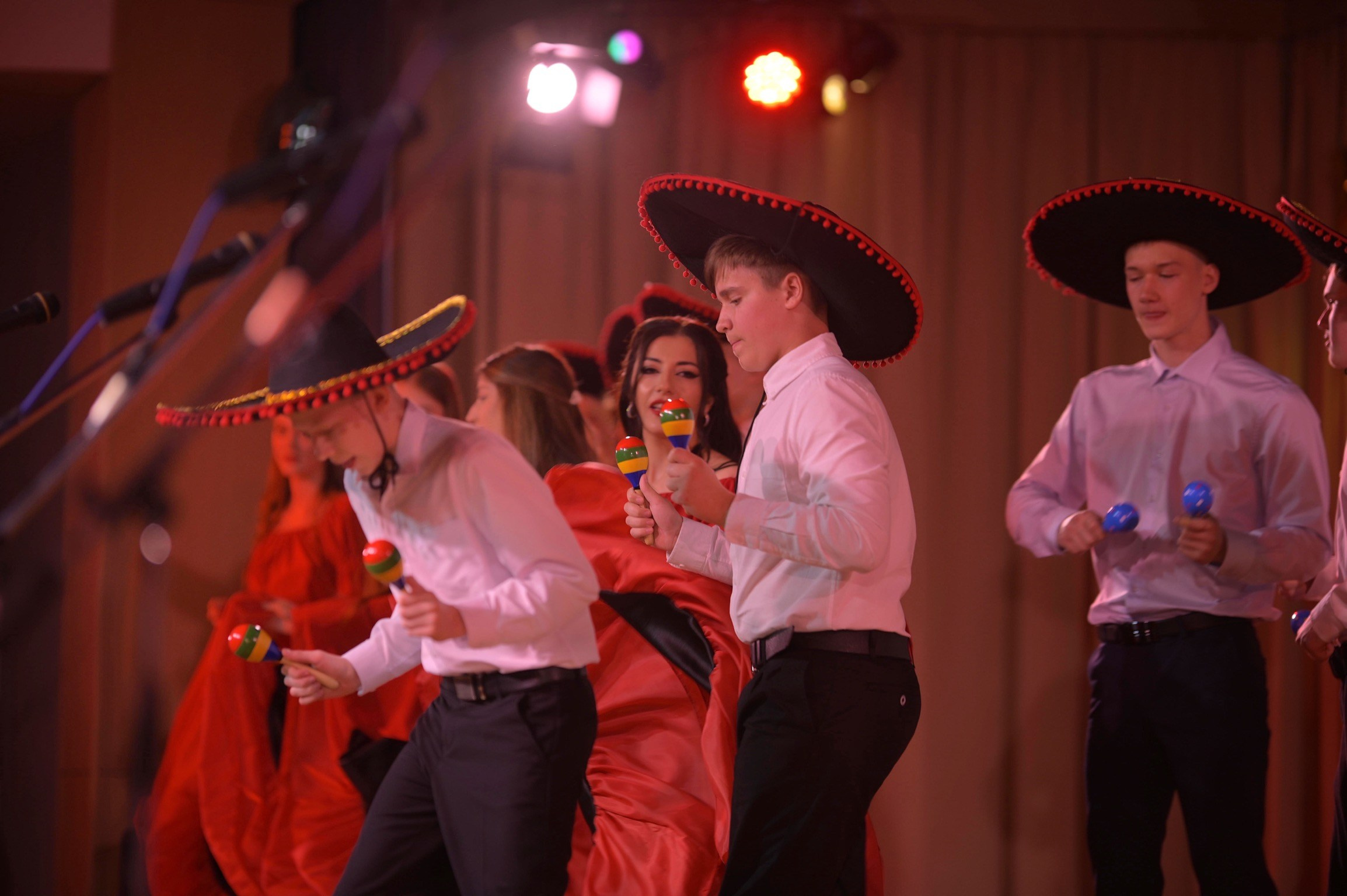 Последний звонок 9 классов 2024. Фотограф Ваших событий 📸