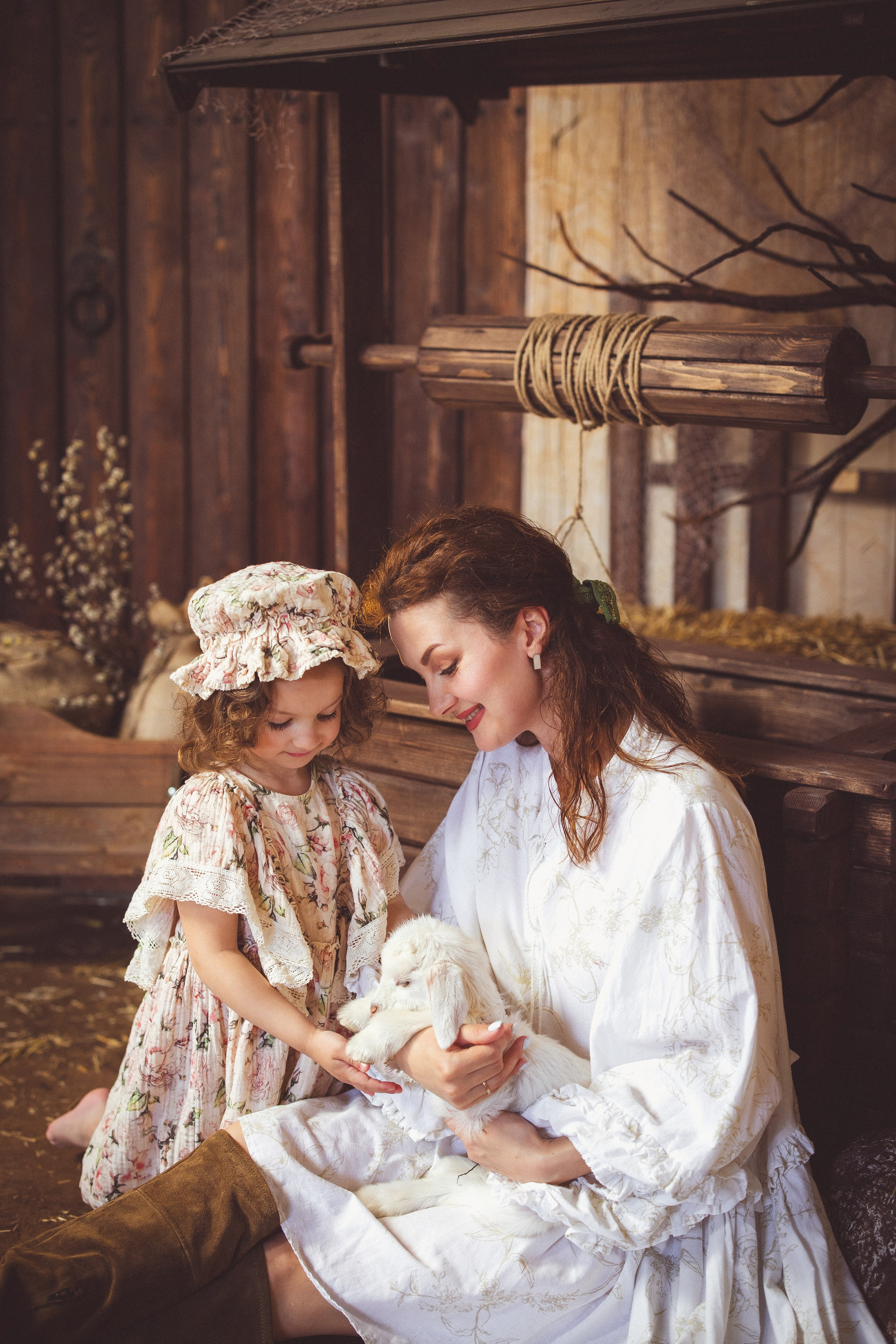 Пасхальный фотопроект с козочкой и утятами, в фотостудии «Эль» 2024 г. Семейный и детский фотограф в Краснодаре Анна Трашкова