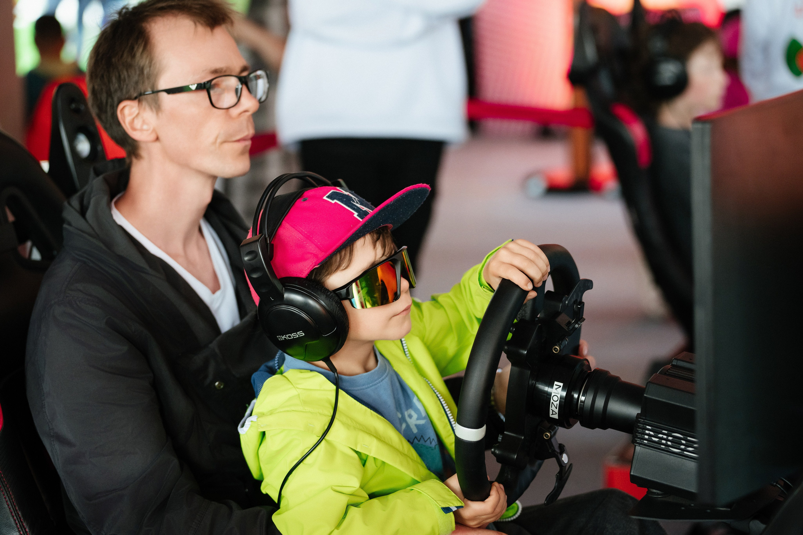 Пикник Афиши стенд ЛАДА. Андрей Сухинин репортажный свадебный фотограф Санкт-Петербург