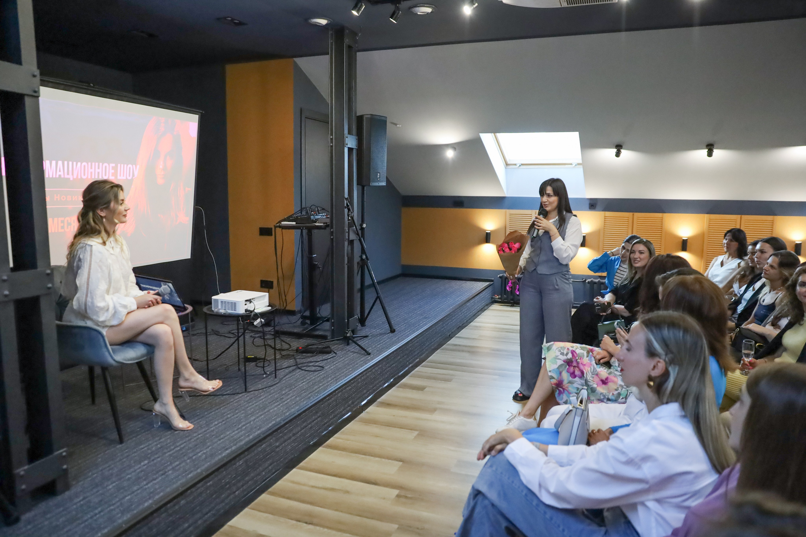 ТРАНСФОРМАЦИОННОЕ ШОУ АННЫ НОВИКОВОЙ 2023. Фотограф мероприятий Ирина Каширина