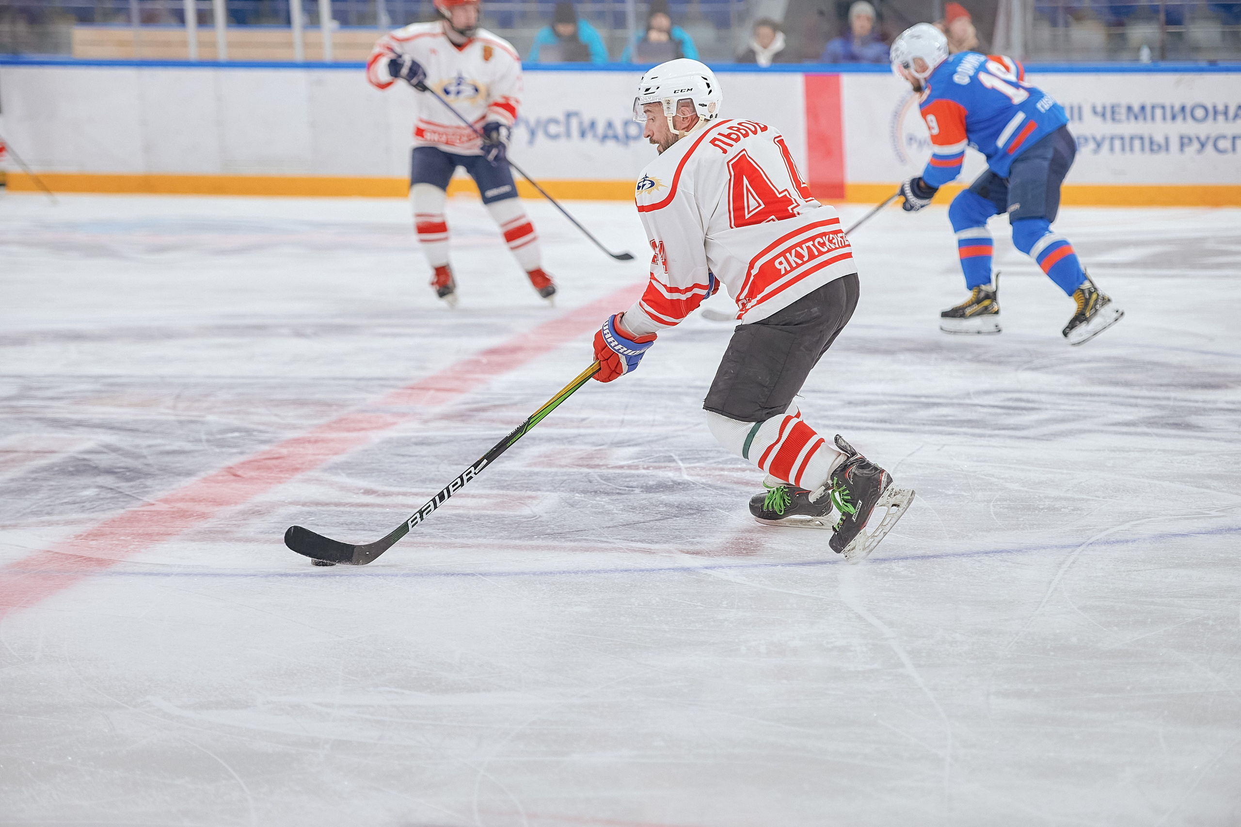 Портфолио репортажной фотосъёмки: Кристалл арена — Хоккей — РусГидро. Фотограф Яковлев Роман — Красноярск