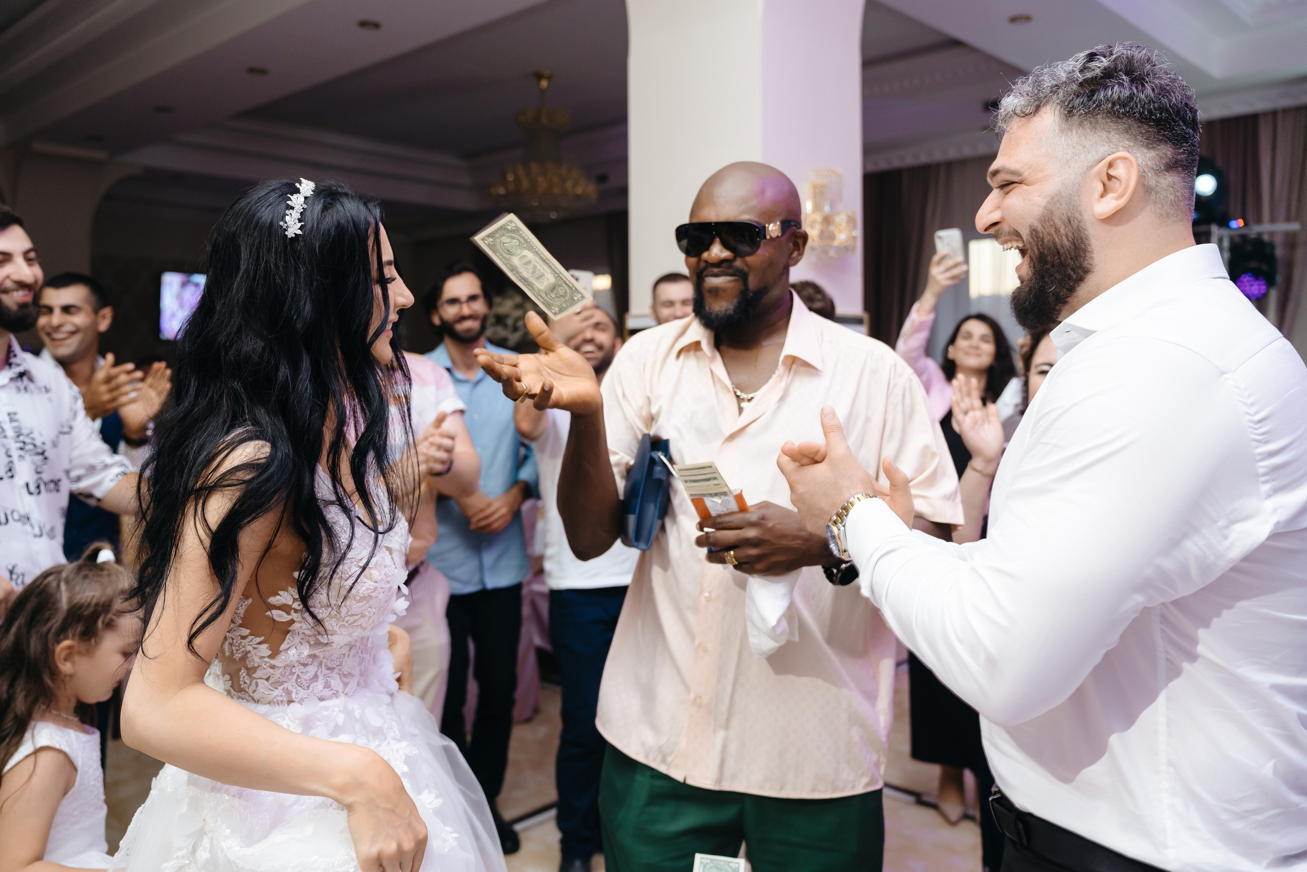 Артем и Лусине. Свадебный фотограф Красноярск Вязьминова Мария