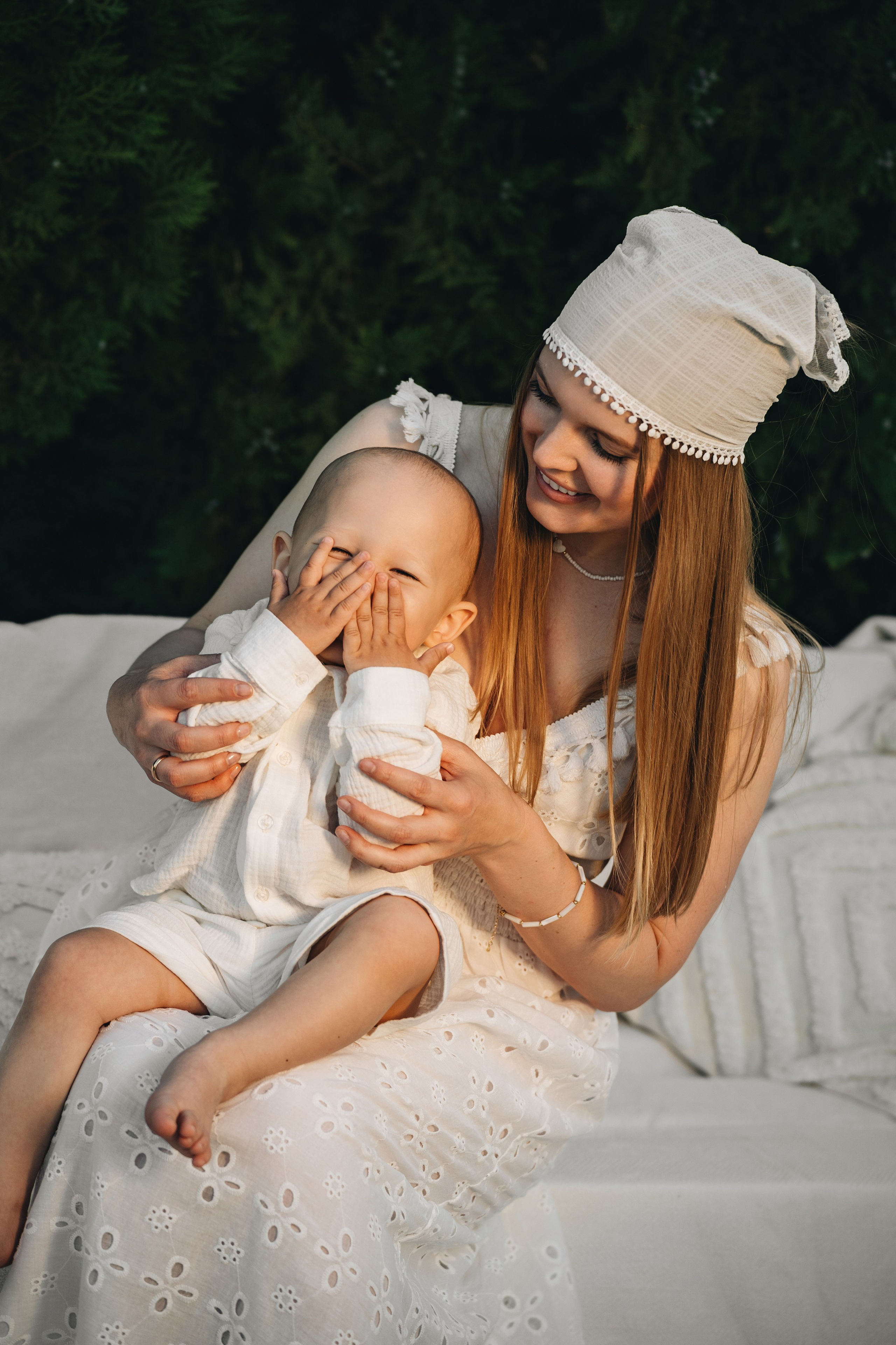 ребёнок и мама, семейный фотограф в Анапе, Геленджике, Кабардинке.
