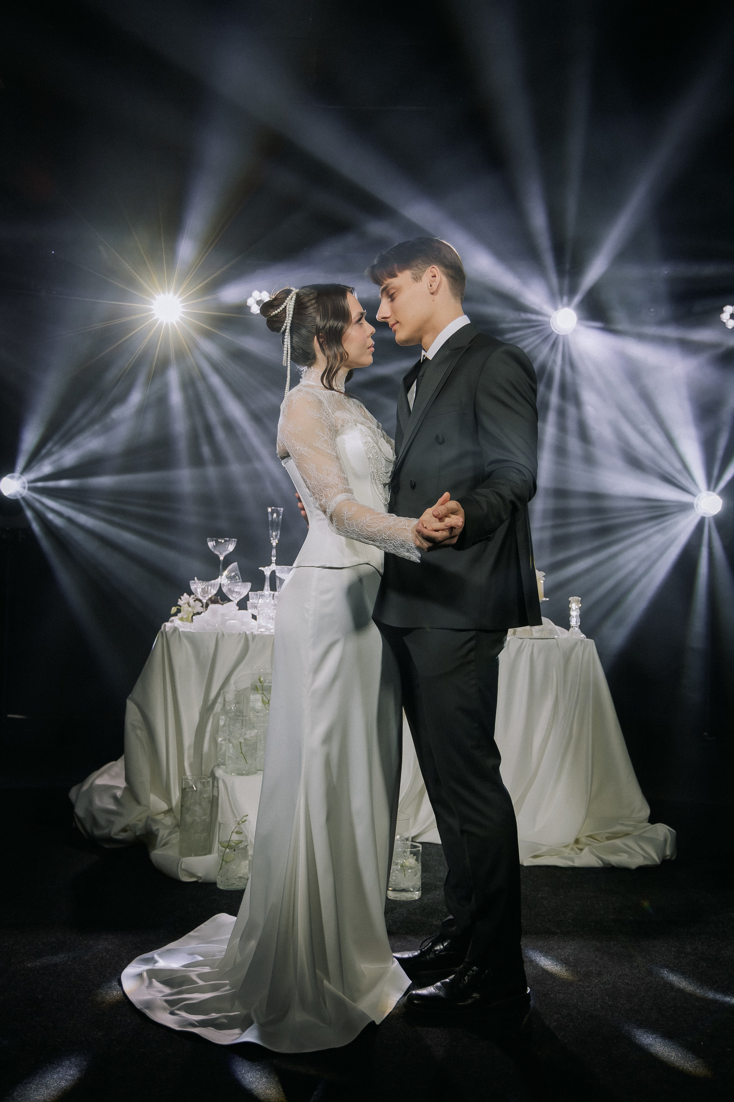 Мария & Александр. Любовь со светом. Свадебная фотография. Арина Рубах