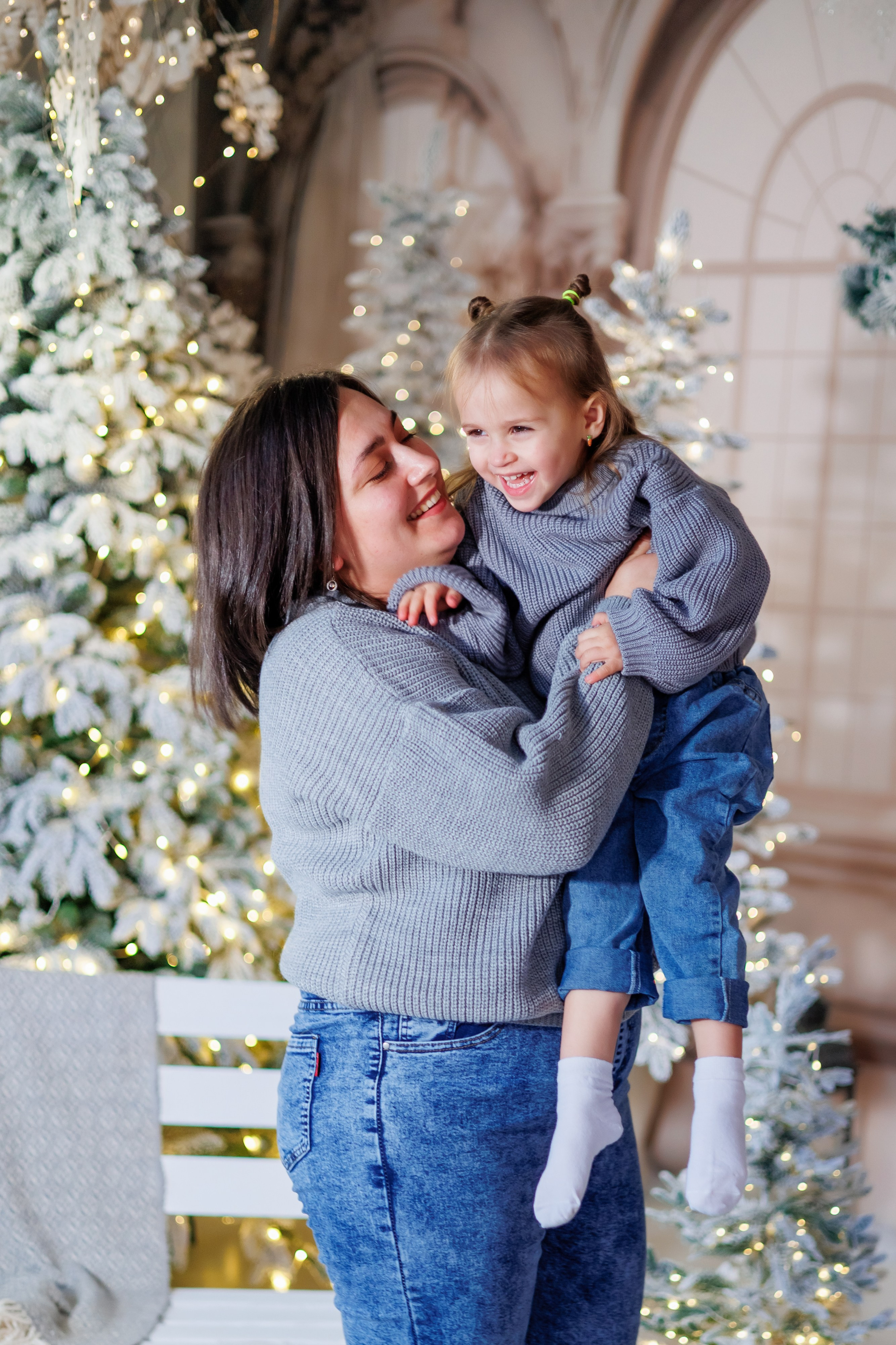 Дарья с детками Новый год25. Свадебный и семейный фотограф в Армавире