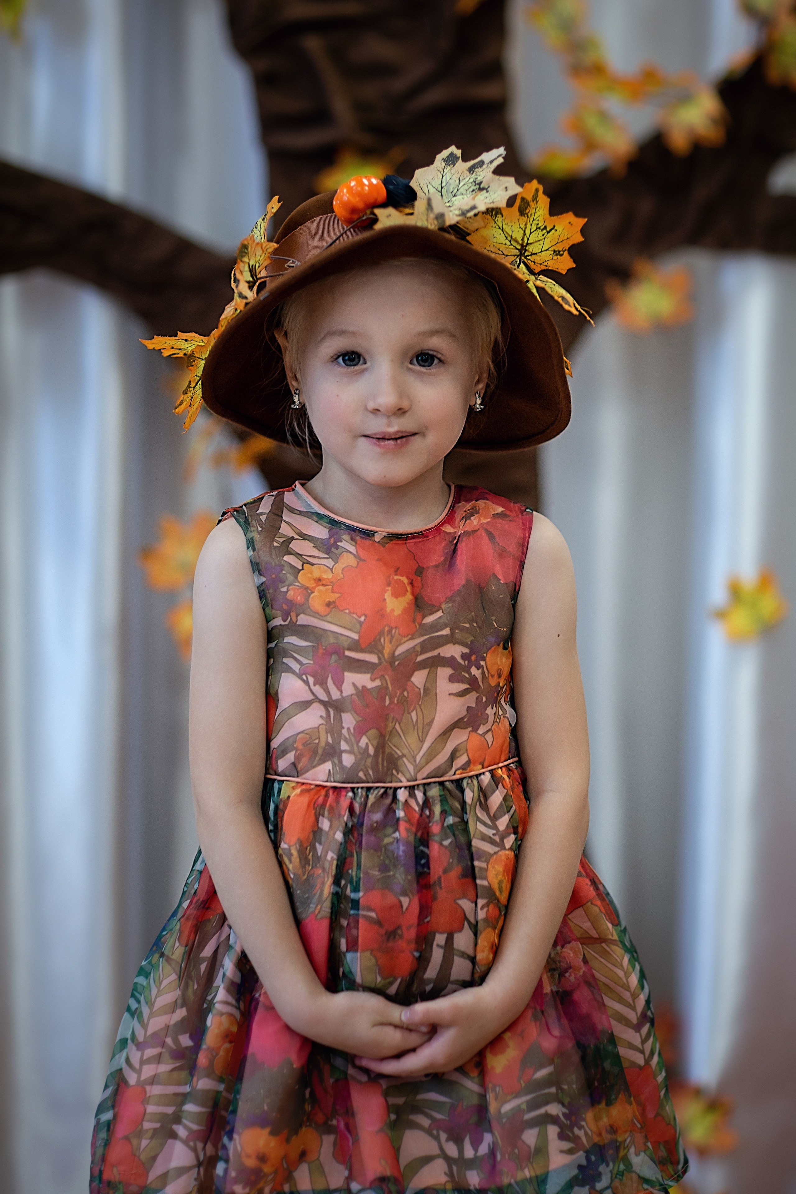 Волшебный зонтик осени_2023 год. Семейный фотограф в Санкт-Петербурге