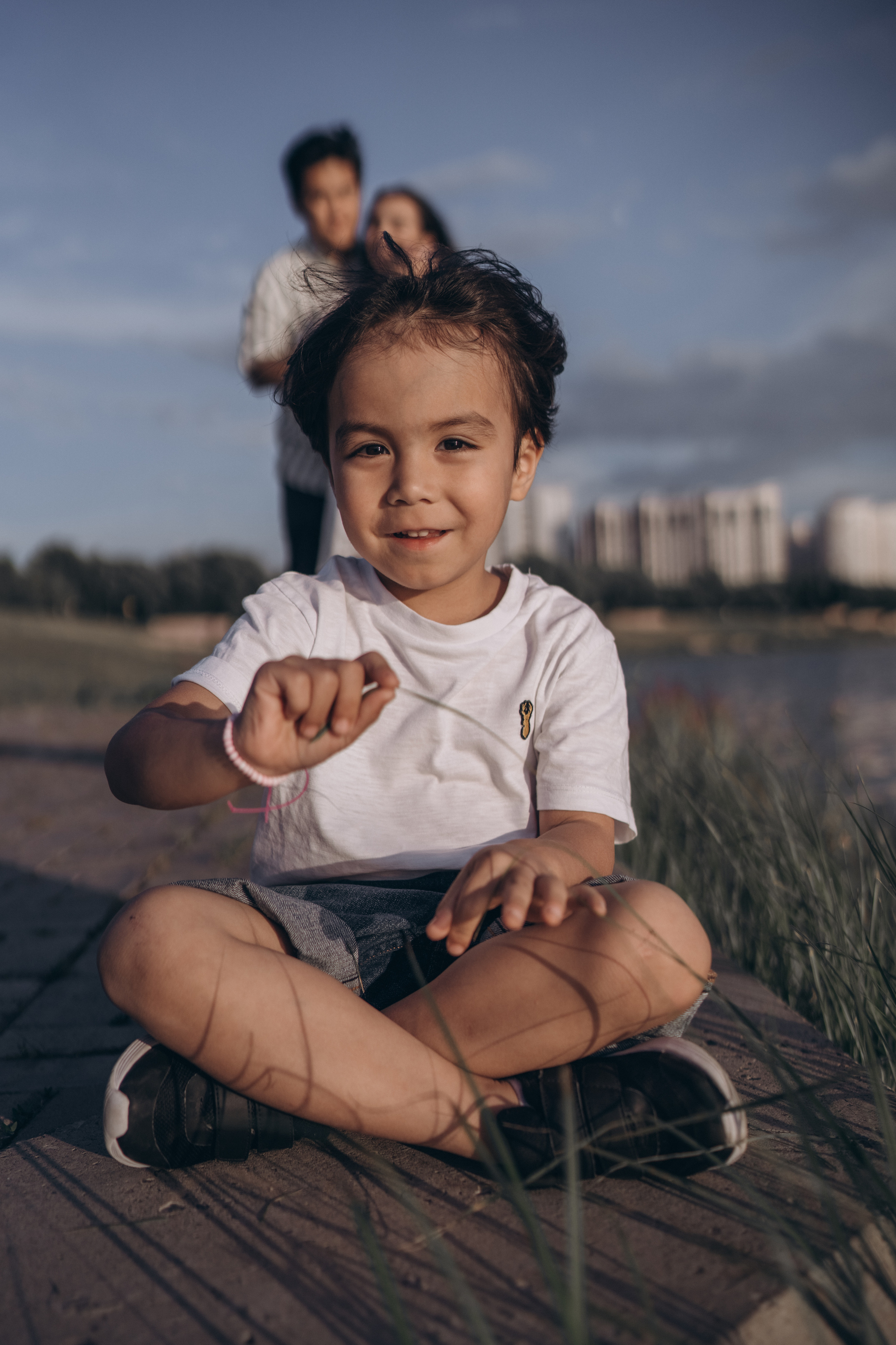Алинур, Аниса, Жан, Луа. Надежда Виховская — семейный фотограф в Астане