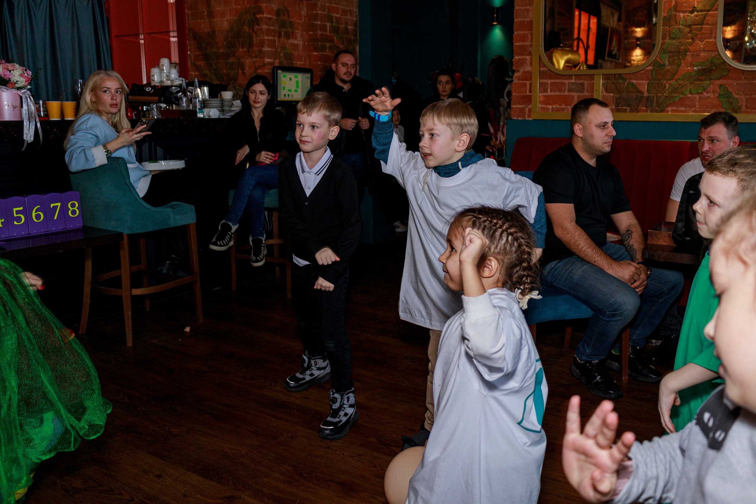 День рождение кафе. Фотограф Надршина Лилия