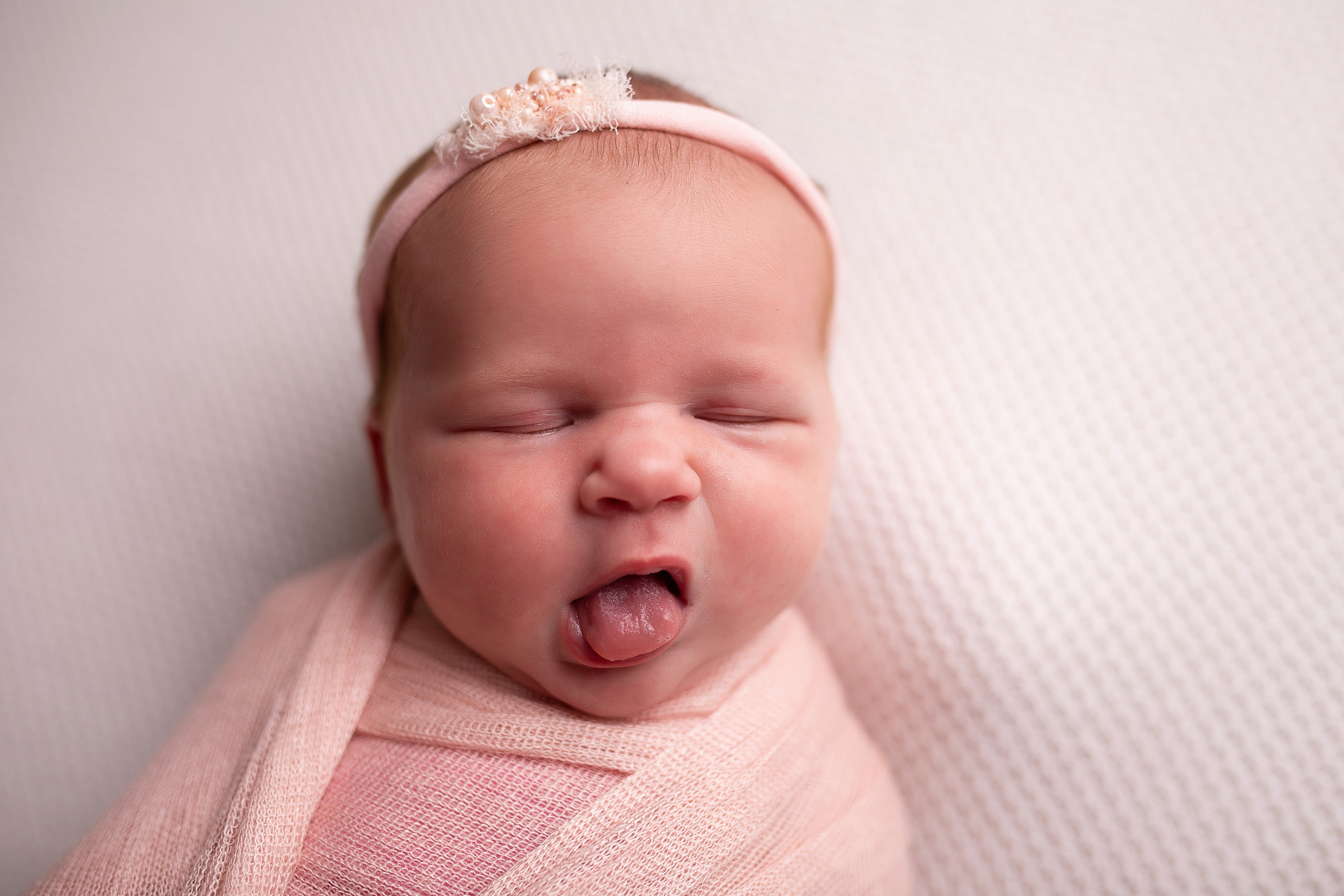 Новорожденные. ФОТОГРАФ НА ГОДИК, БЕРЕМЕННОСТИ, НОВОРОЖДЕННЫХ, КРЕЩЕНИЯ МОСКВА