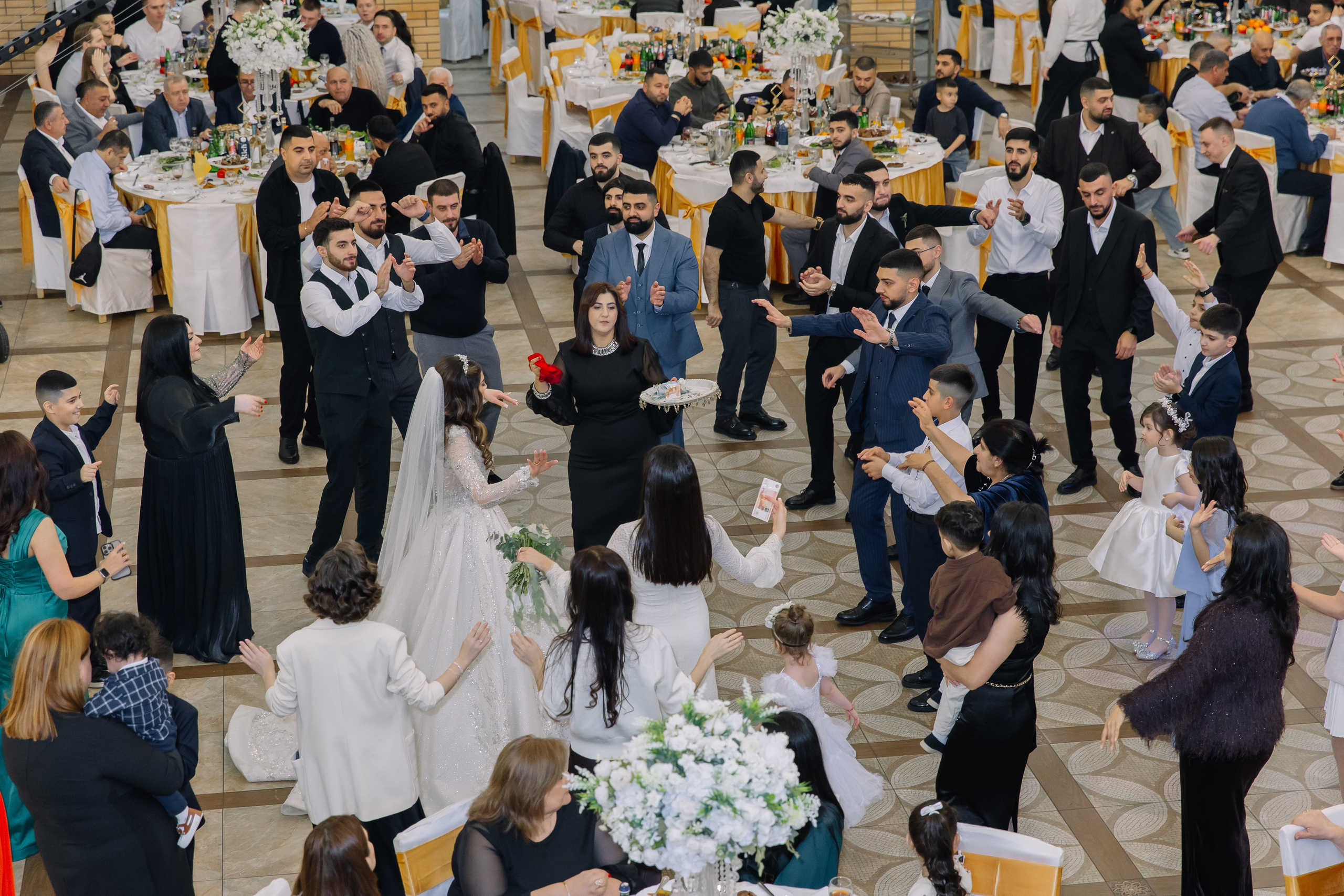 Свадьба Гиви & Маяна. Свадебный фотограф в Новосибирске Лидия Александровна