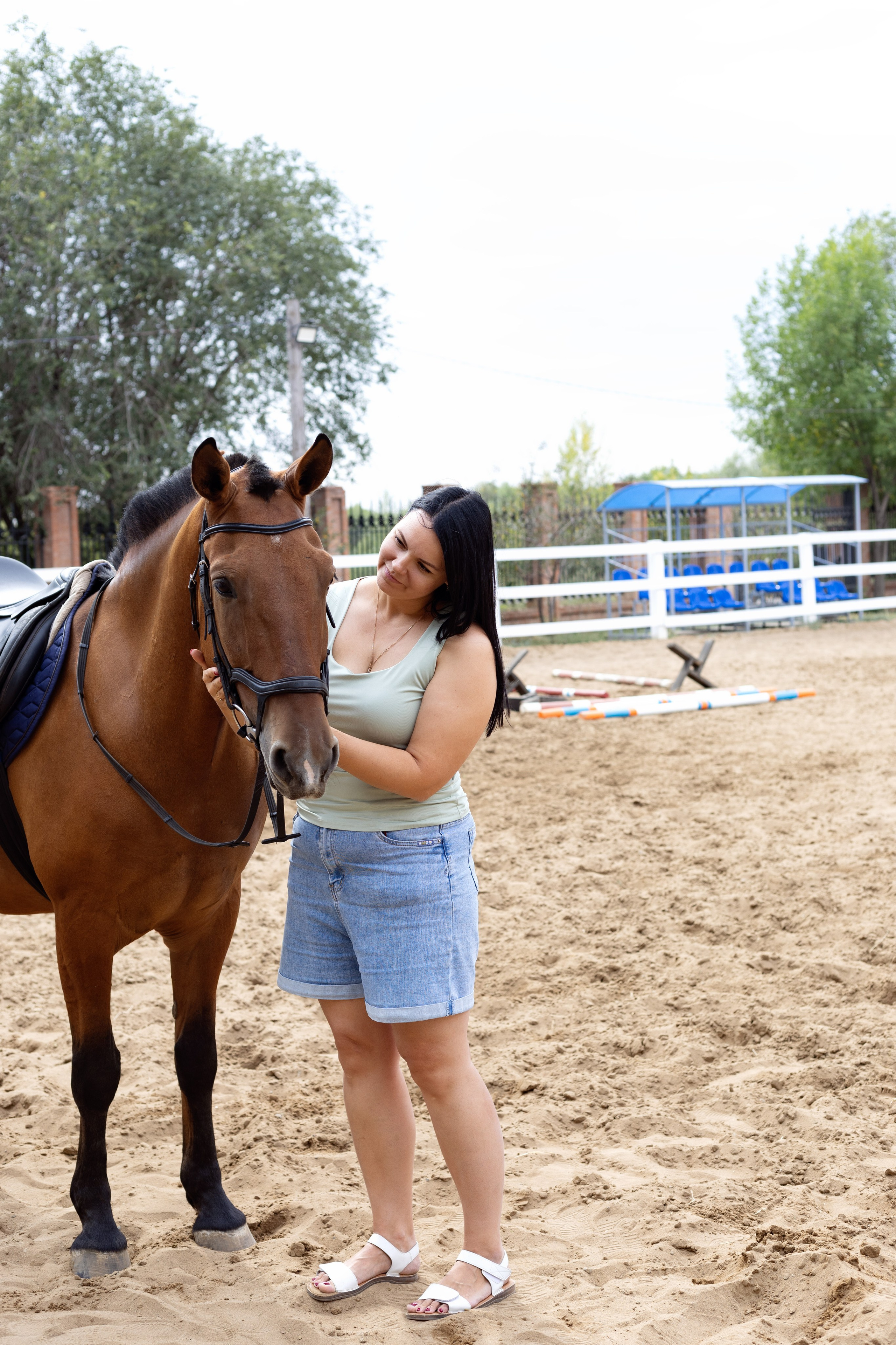 Лера в Конно-спортивном клубе. Женский фотограф в Орске Новотроицке Динара Долганова