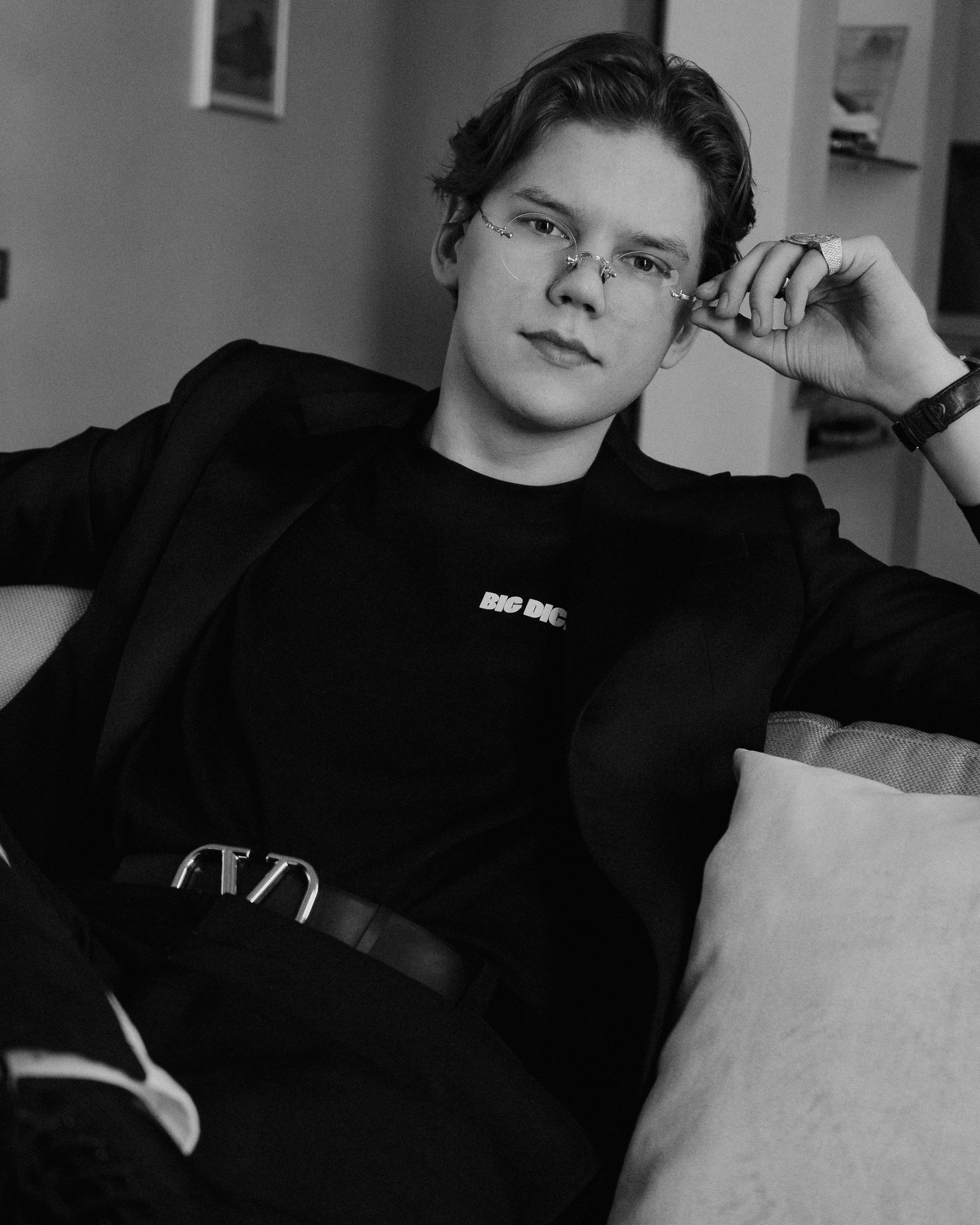 Портфолио. NOIZOMAX Художественный фотограф в Дубай