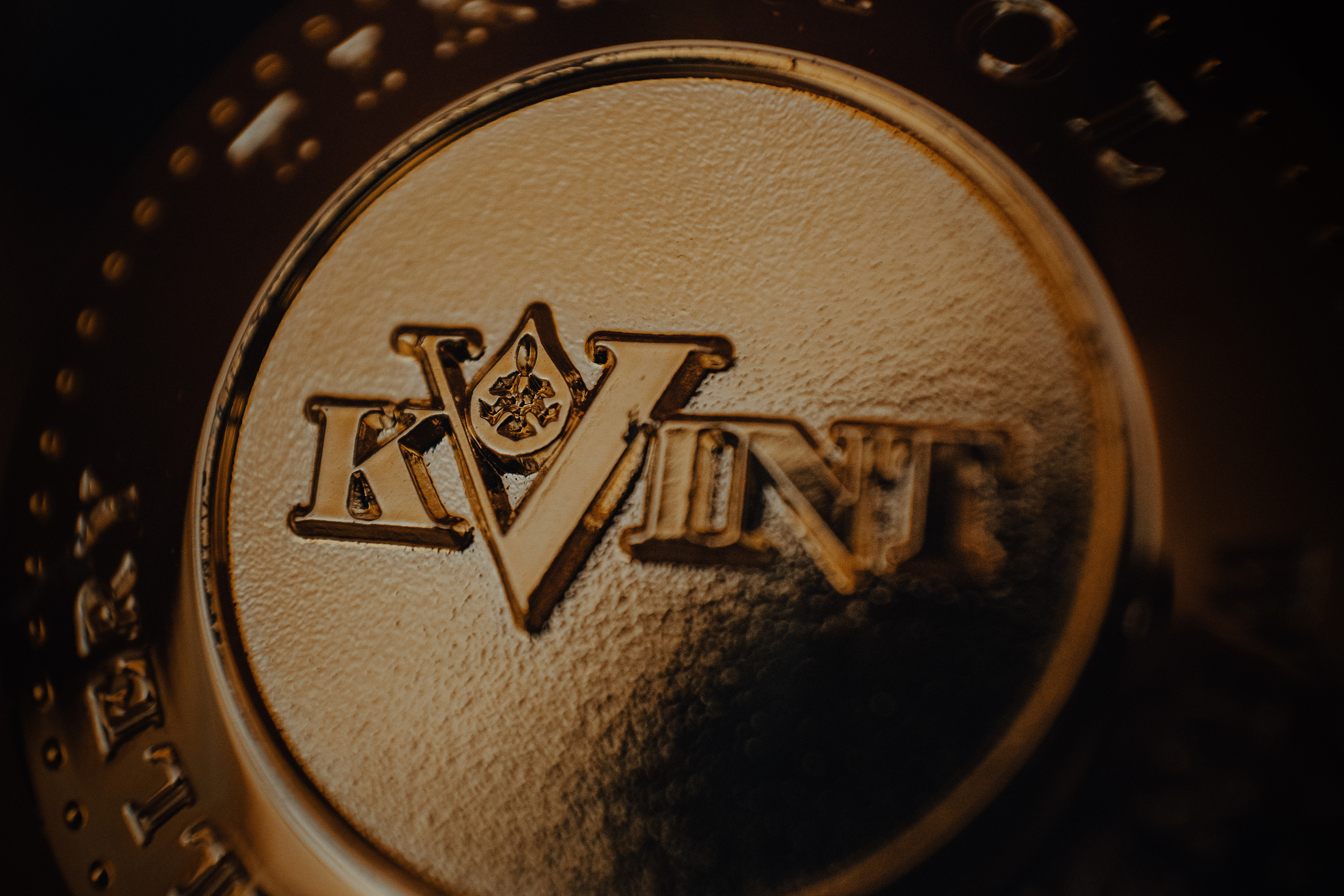 KVINT. NOIZOMAX Художественный фотограф в Дубай