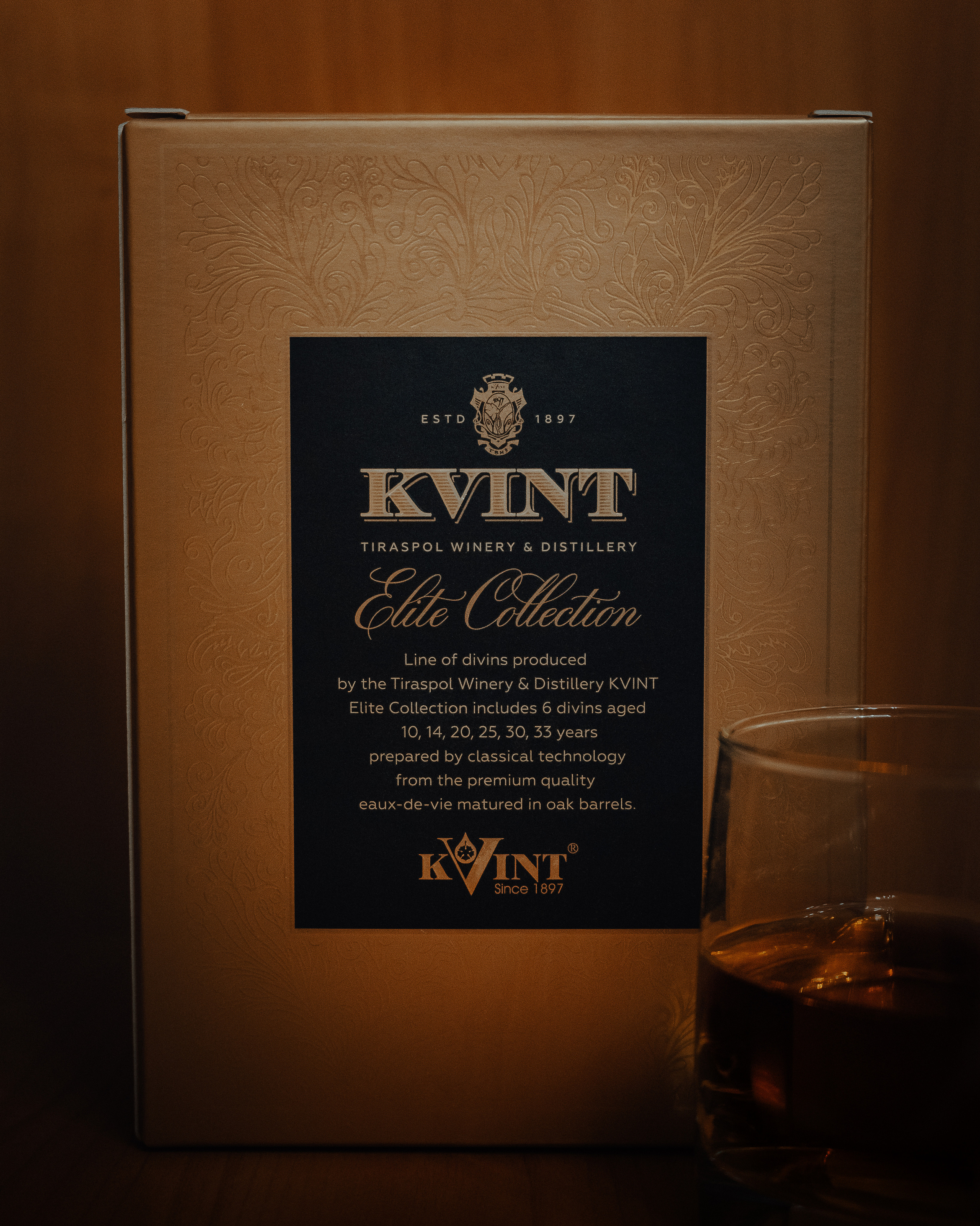 KVINT. NOIZOMAX Художественный фотограф в Дубай