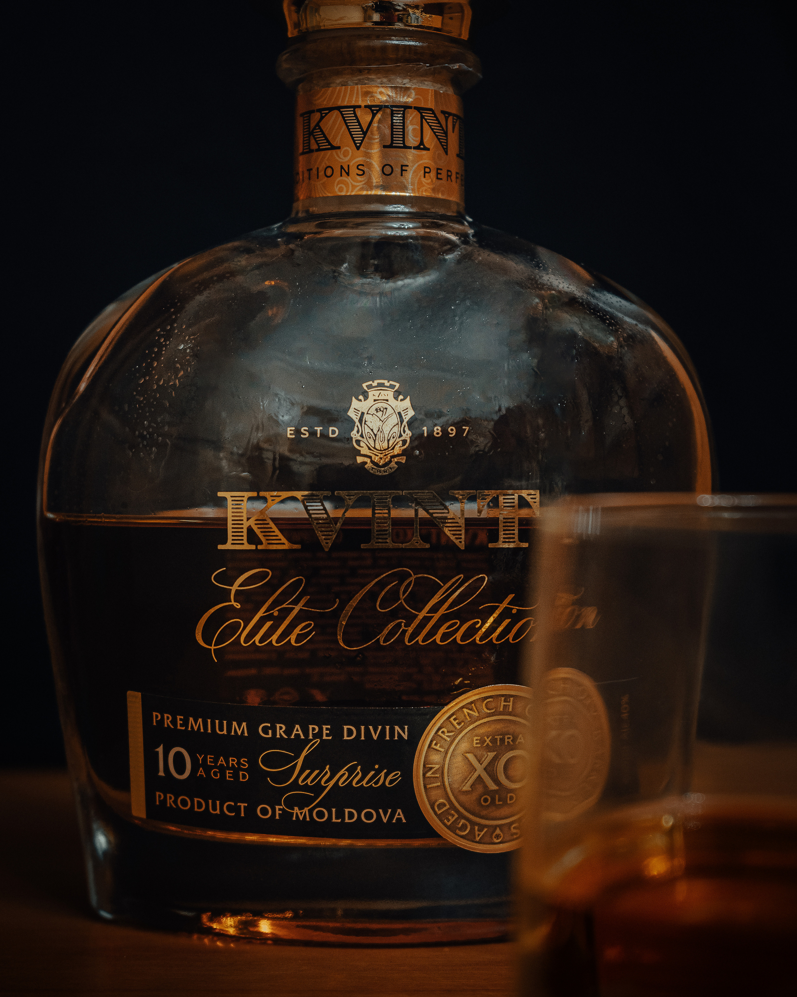 KVINT. NOIZOMAX Художественный фотограф в Дубай