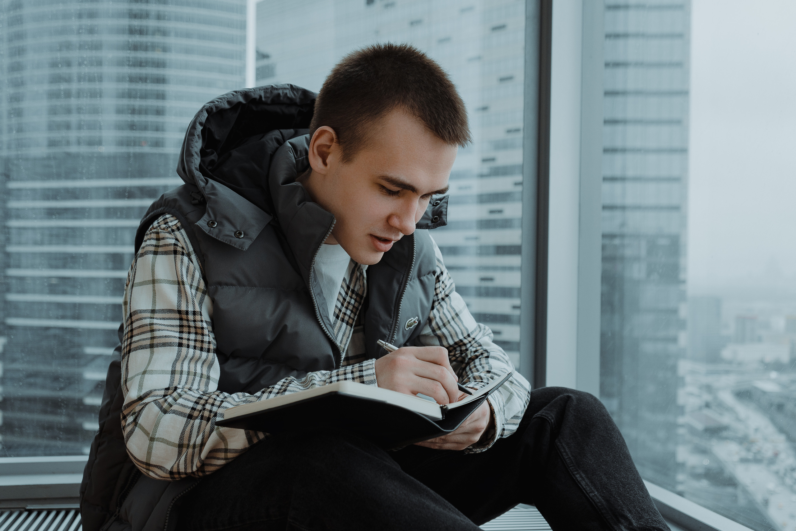 Портфолио. NOIZOMAX Художественный фотограф в Дубай