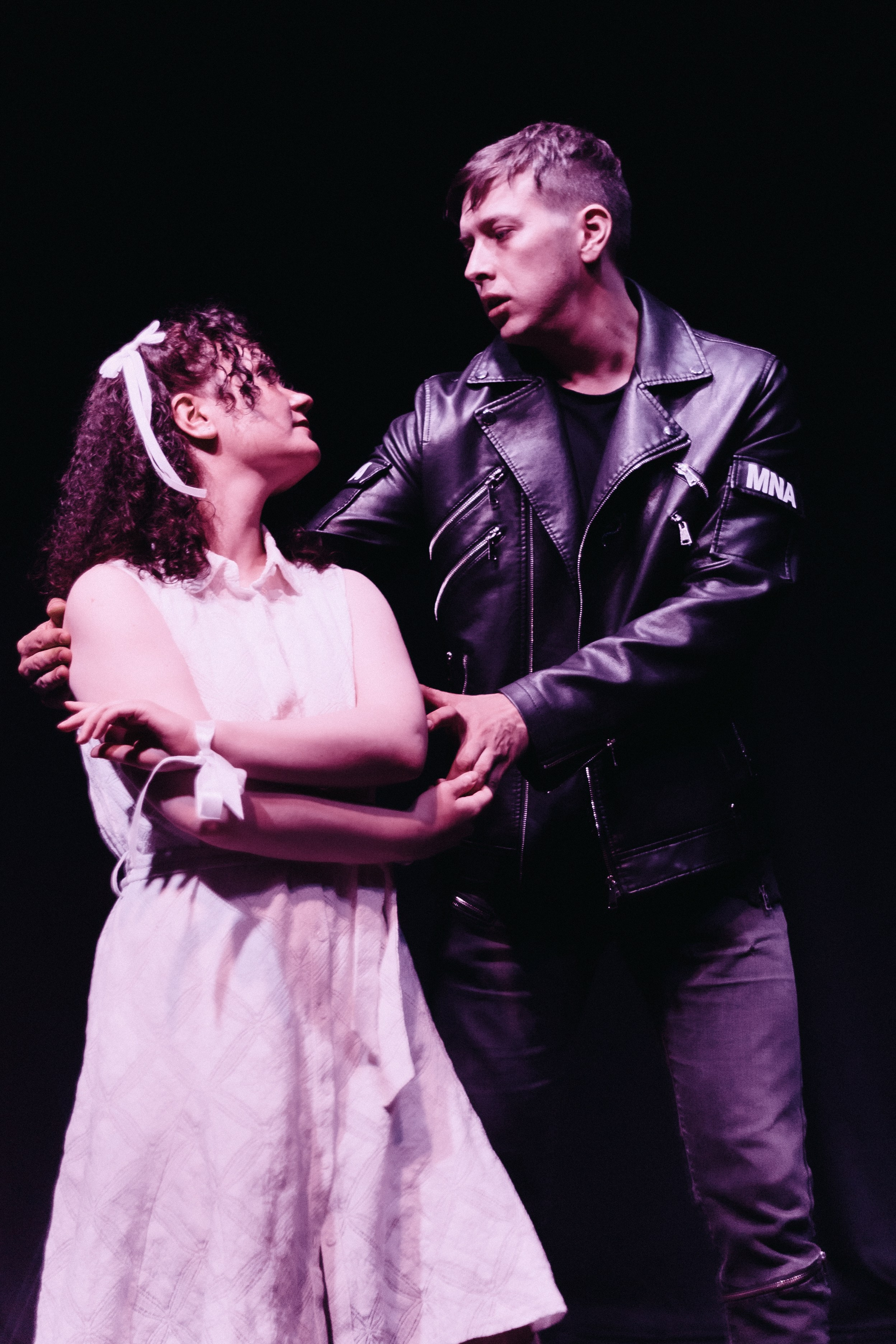 451 градус по Фаренгейту | «Два мира». Портретный и репортажный фотограф Настя Куприянова