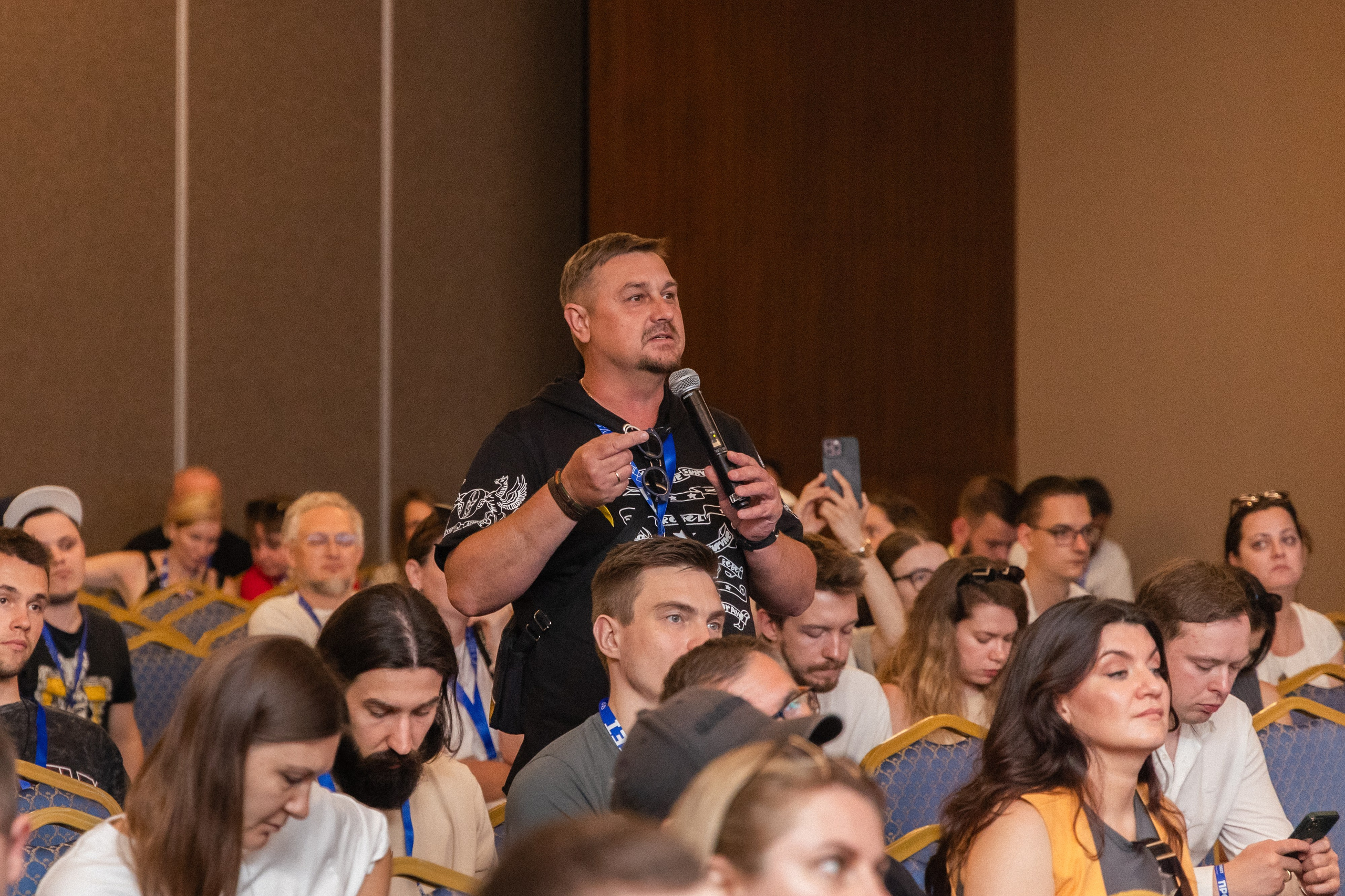 КОНФЕРЕНЦИИ. Арина Тамочкина. Фотограф Краснодарю